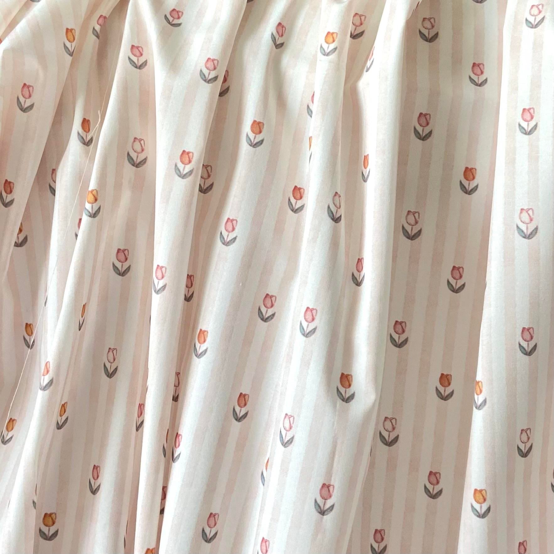 Zezig Tulips and Stripes Poplin Kumaş