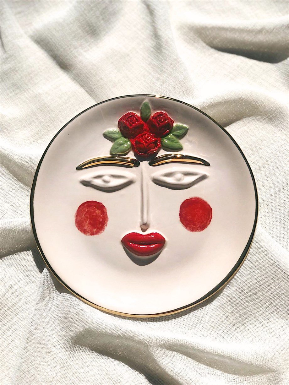La Vie En Rose Ayaklı Servis Tabağı Kırmızı Makyaj