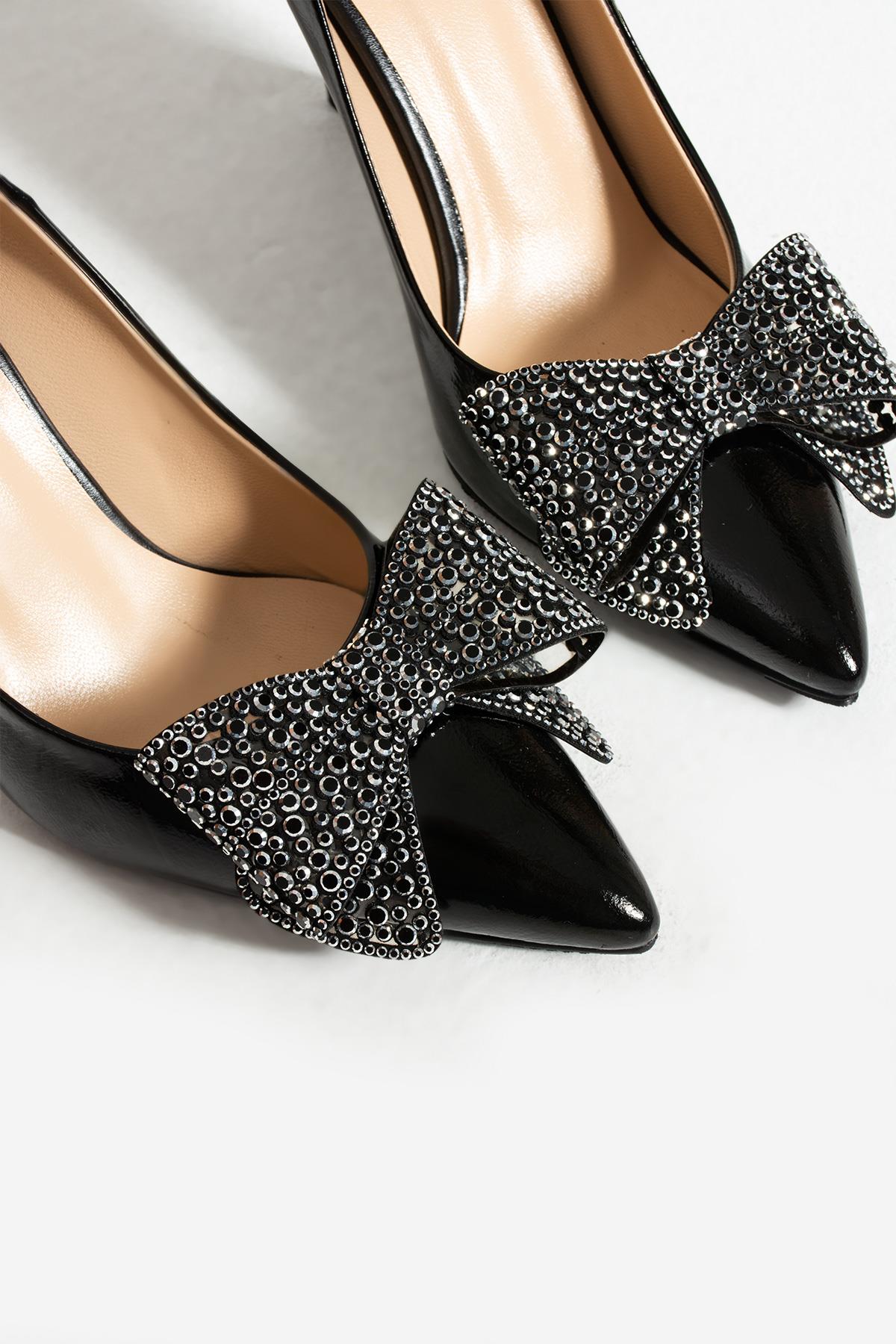  Kadın Hakiki Deri Stiletto Siyah Rugan