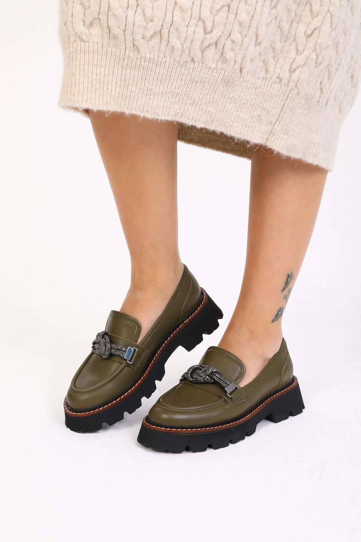 Kadın Taba Loafer Aksesuar Detaylı