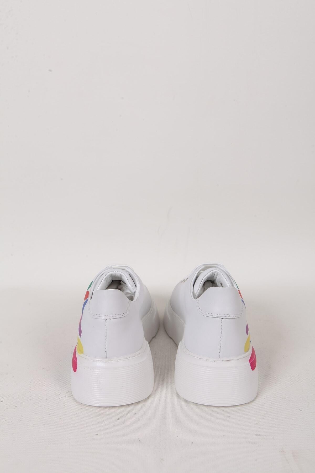 Kadın Beyaz Hakiki Deri Sneaker Spor Ayakkabı