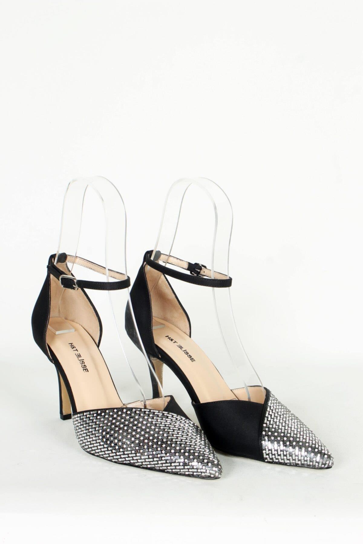 Kadın Siyah Altın Detaylı Topuklu Ayakkabı