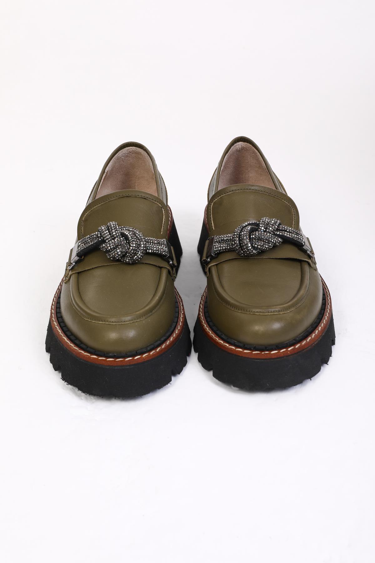 Kadın Taba Loafer Aksesuar Detaylı