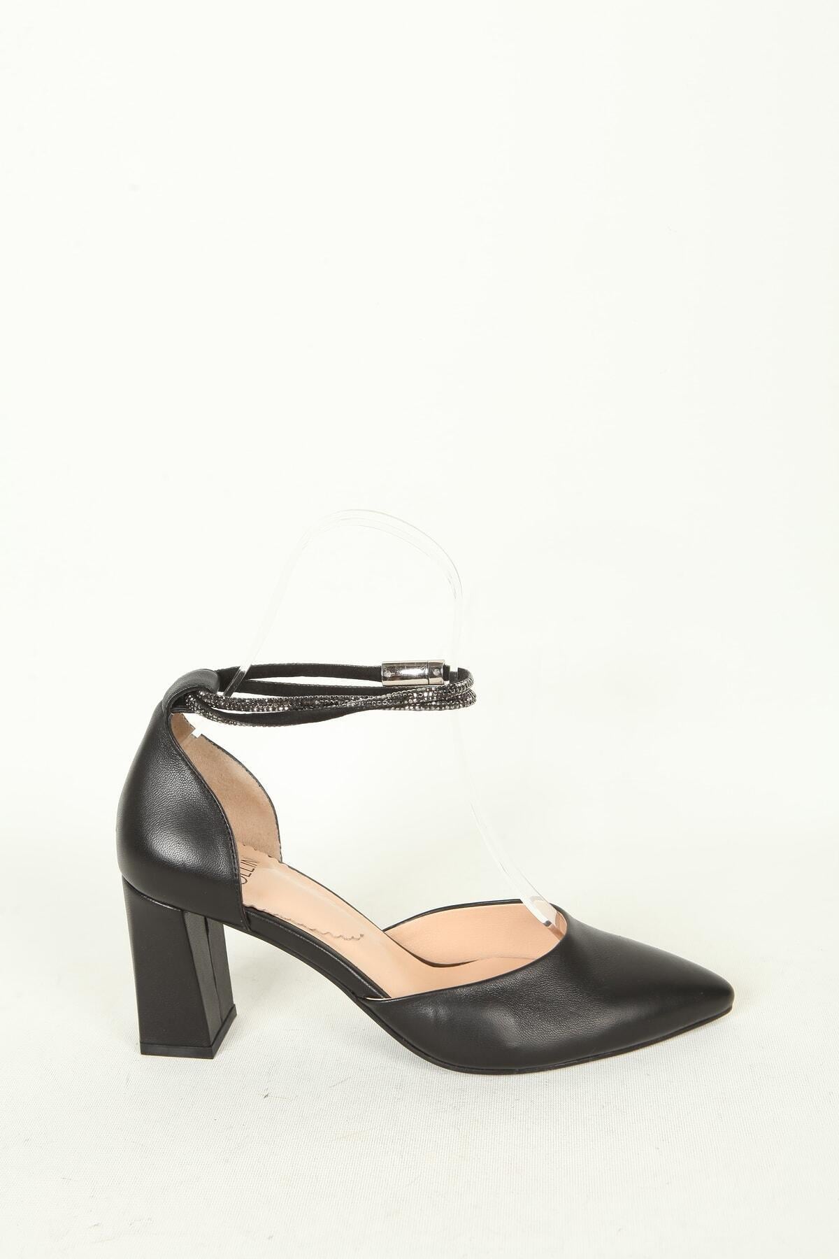 Kadın Deri Ayakkabı Topuklu Siyah