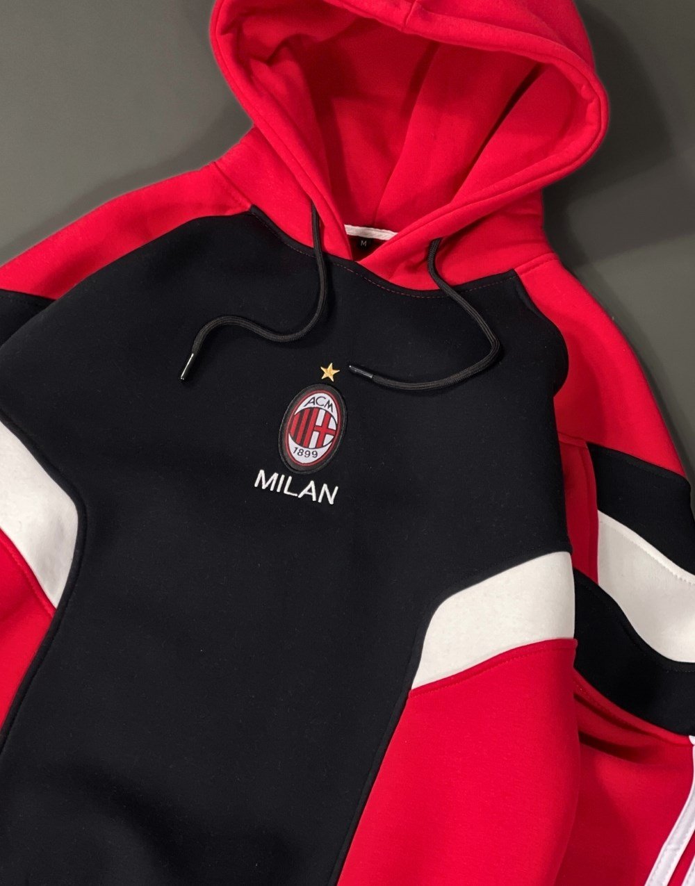 AC Milan Oversize Hoodie SweatshirtAC Milan Oversize Hoodie Sweatshirt