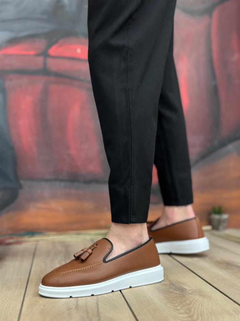 BA0005 Bağcıksız Yüksek Taban Taba Beyaz Klasik Püsküllü Corcik Erkek AyakkabıBA0005 Bağcıksız Yüksek Taban Taba Beyaz Klasik Püsküllü Corcik Erkek Ayakkabı