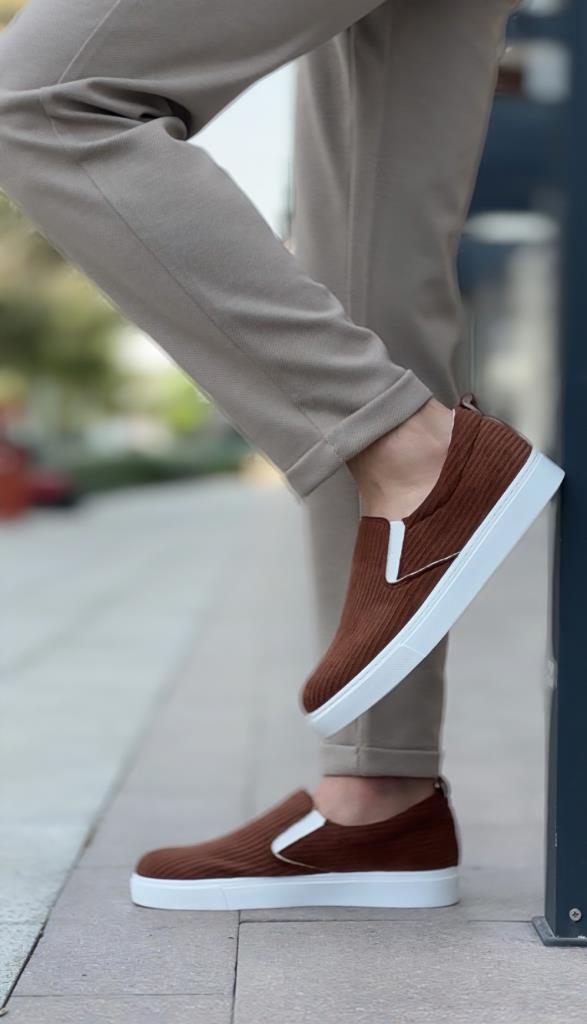 BA0339 Bağcıksız Kadife Kahverengi Beyaz Taban Günlük Erkek AyakkabıBA0339 Bağcıksız Kadife Kahverengi Beyaz Taban Günlük Erkek Ayakkabı