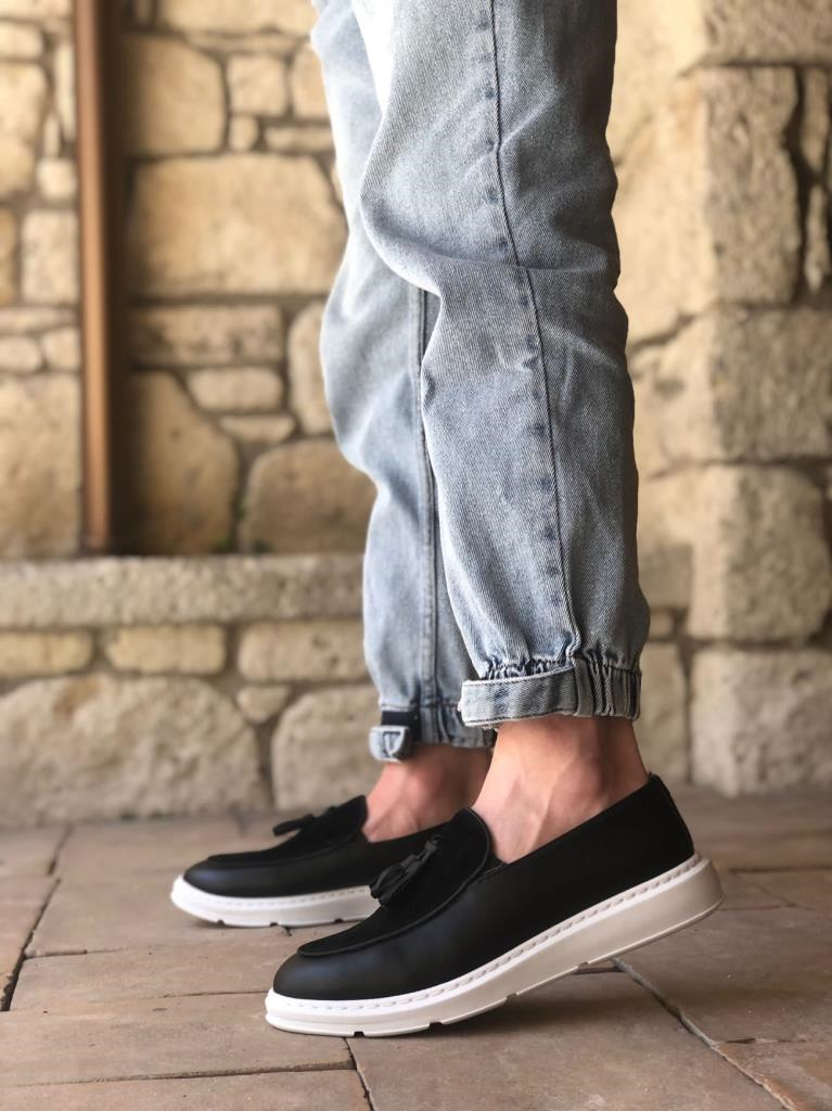 Bağcıksız Yüksek Taban Beyaz Taban Klasik Aynalı Süet Detaylı Püsküllü Corcik Erkek Ayakkabı BA0005Bağcıksız Yüksek Taban Beyaz Taban Klasik Aynalı Süet Detaylı Püsküllü Corcik Erkek Ayakkabı BA0005