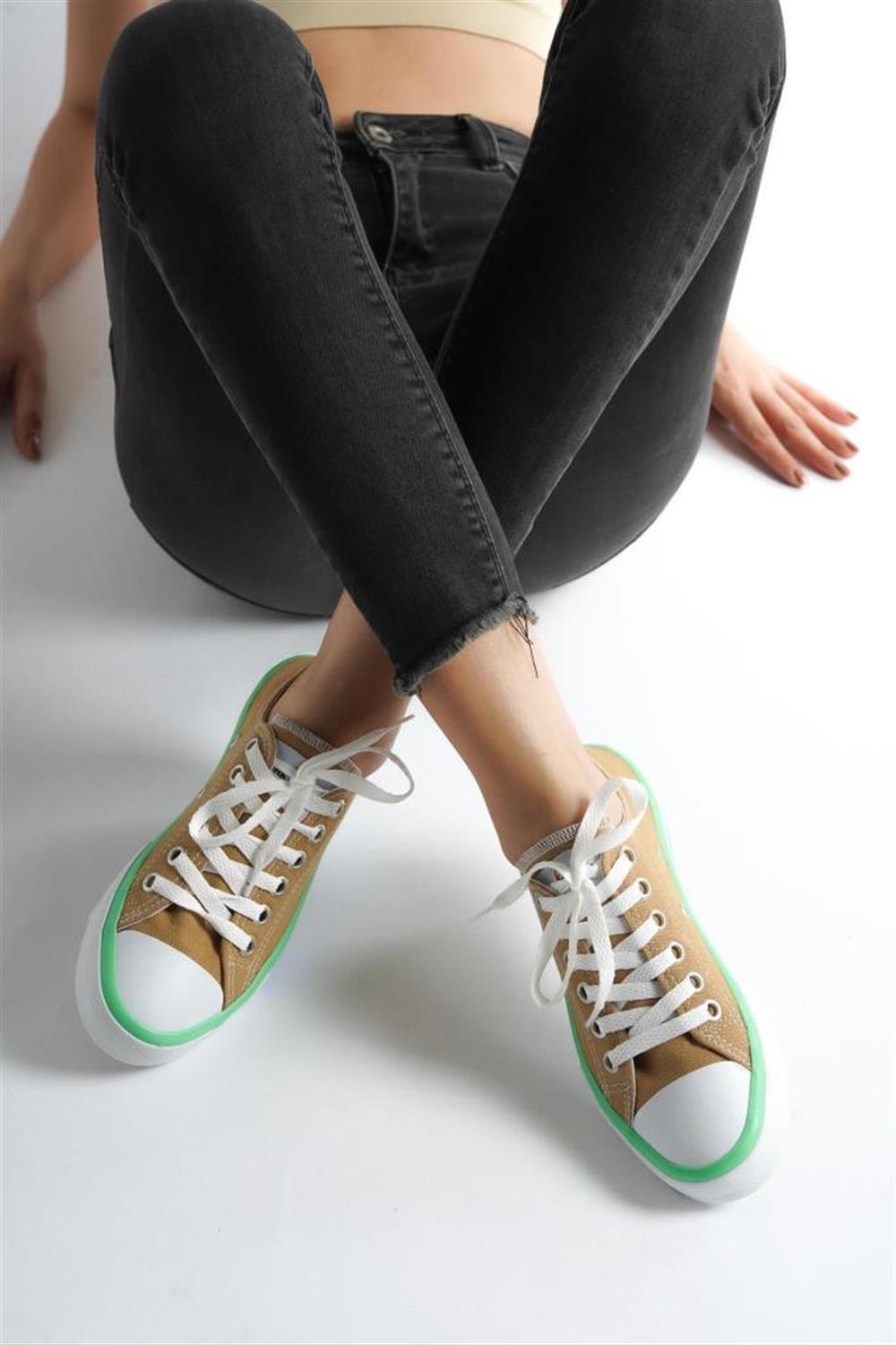 BAYAN HARDAL RENKLİ KETEN AYAKKABI