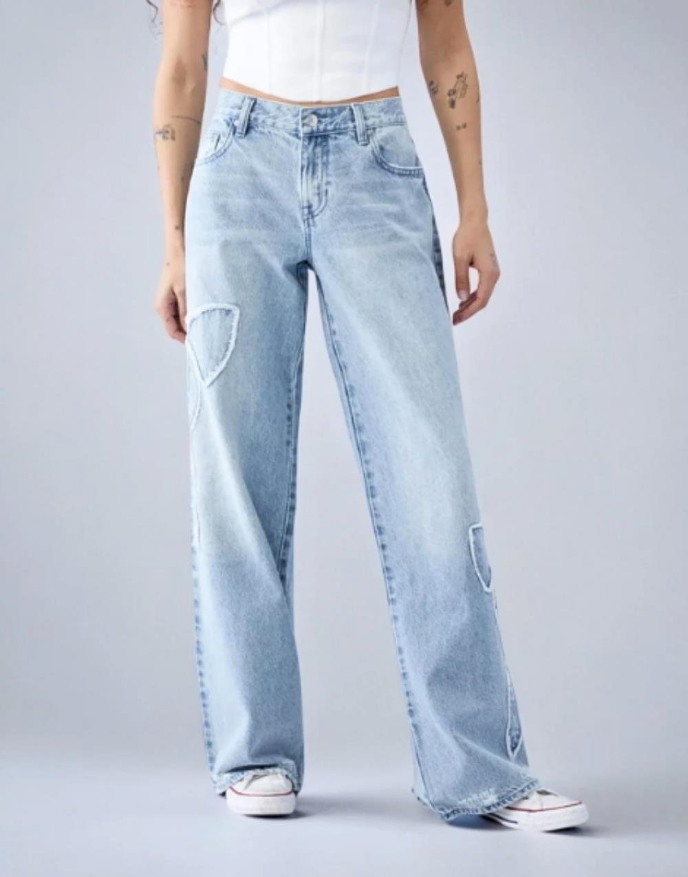 Bear Kadın Baggy Bol Paça Kelebekli Kot PantolonBear Kadın Baggy Bol Paça Kelebekli Kot Pantolon