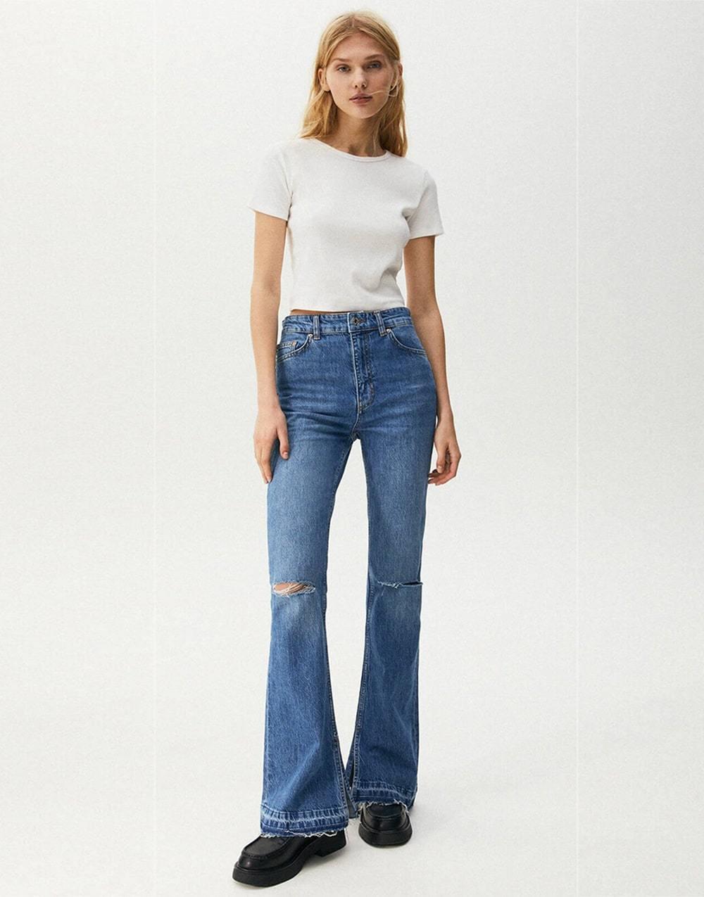 Bear Yırtık Detaylı Ispanyol Paça Comfort Fit Kadın JeanBear Yırtık Detaylı Ispanyol Paça Comfort Fit Kadın Jean