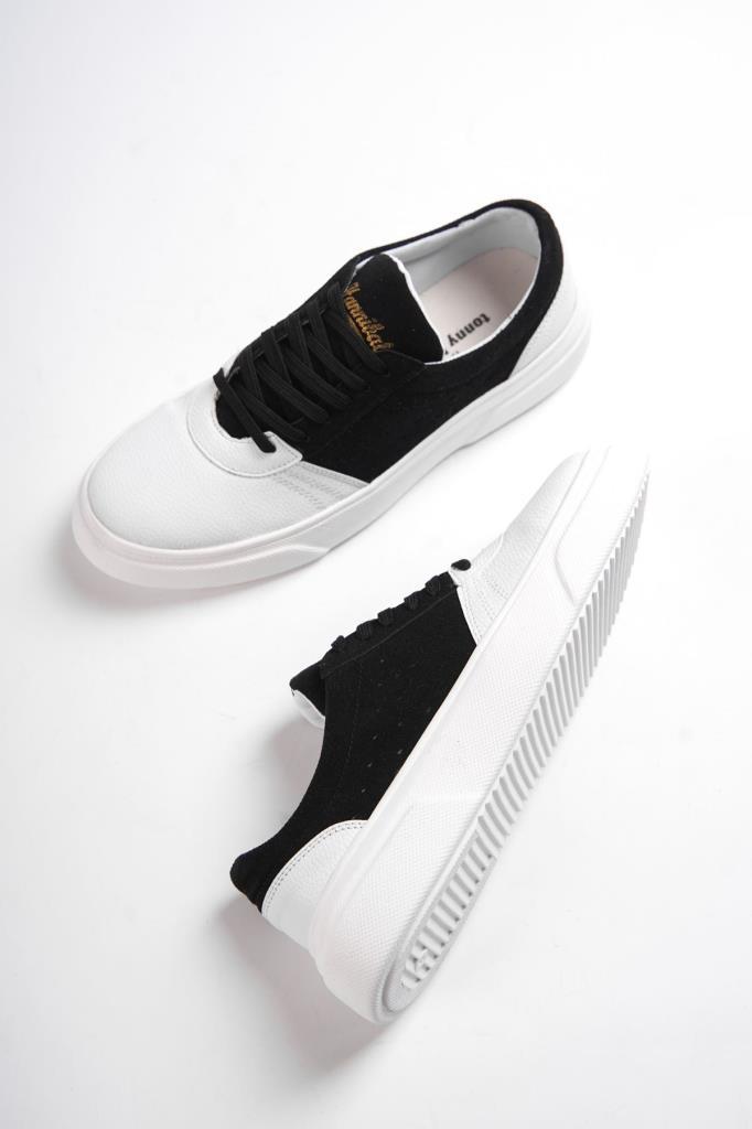 Chow Zebra SneakerChow Zebra Sneaker
