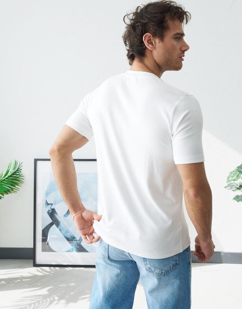 Erkek Beyaz Fitilli Henley Yaka Basic TişörtErkek Beyaz Fitilli Henley Yaka Basic Tişört