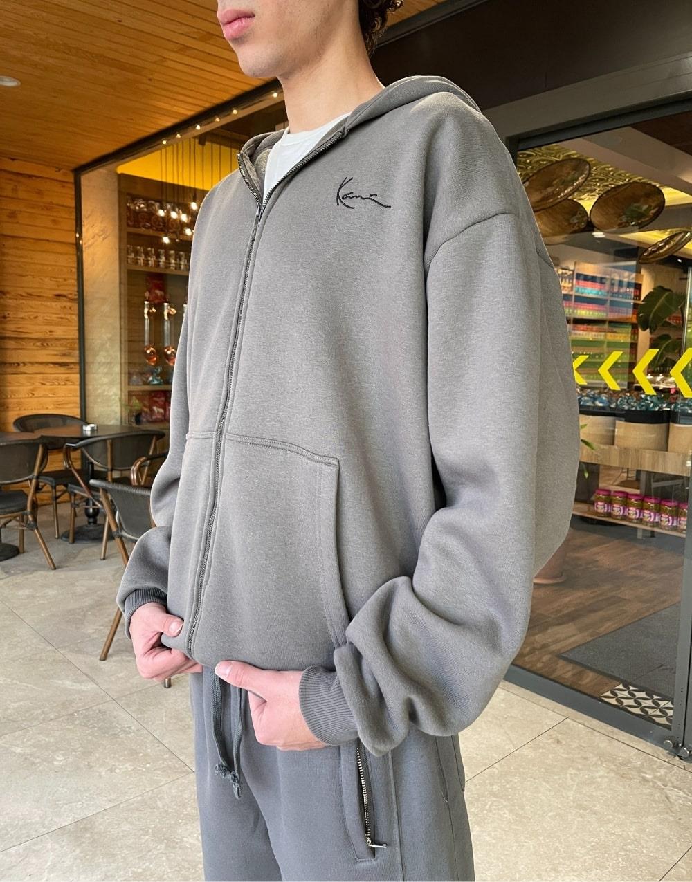 Karl Kani Oversize Zip Sweatshirt HoodieKarl Kani Oversize Zip Sweatshirt Hoodie