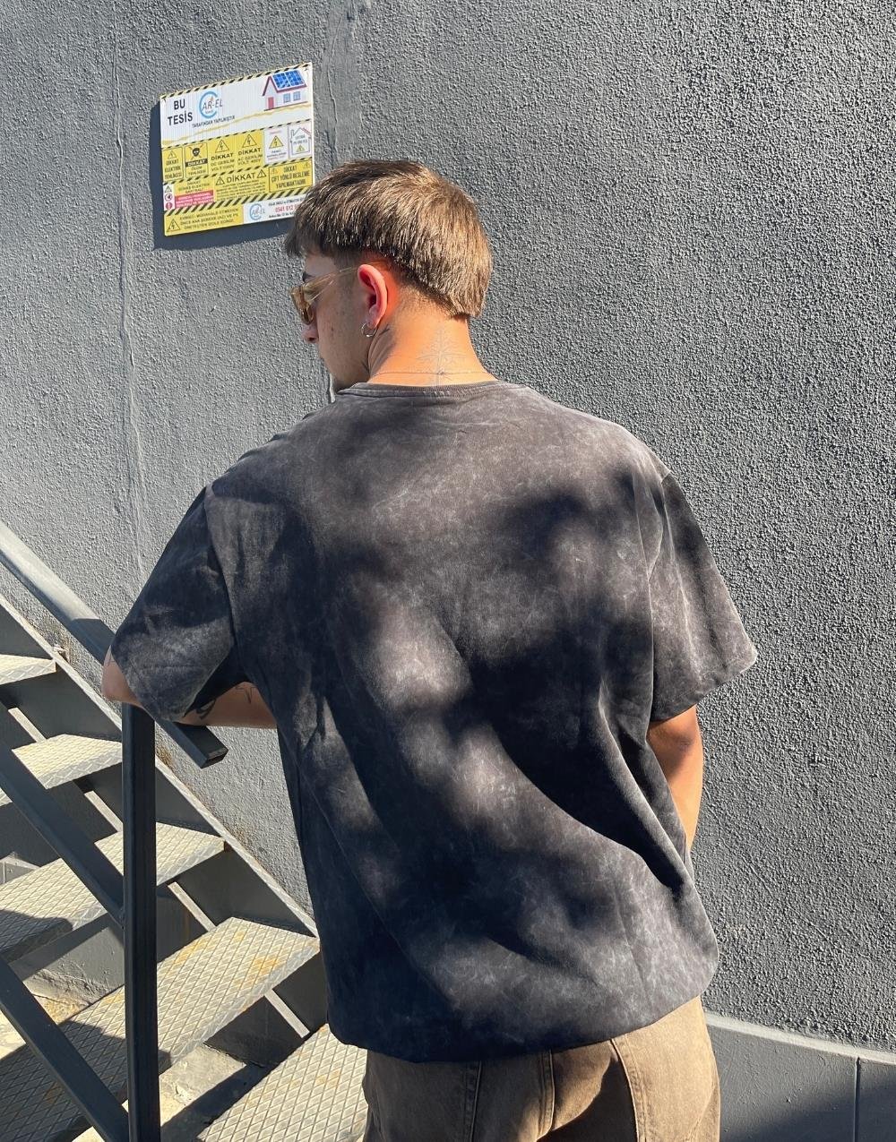 Peso Oversize Acid Wash TişörtPeso Oversize Acid Wash Tişört