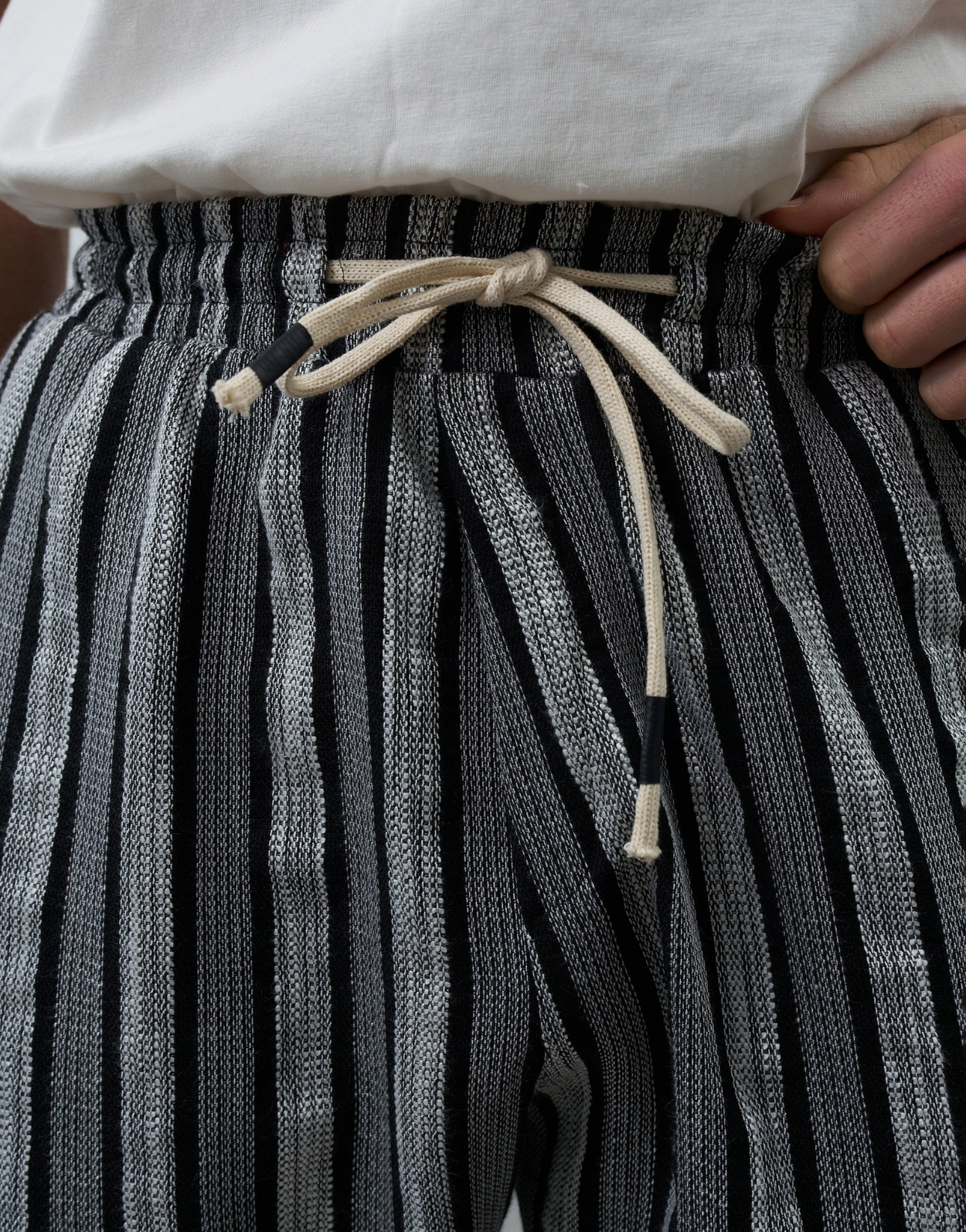 Premium Erkek Çizgili Yazlık Fitilli Kumaş Eşofman Altı