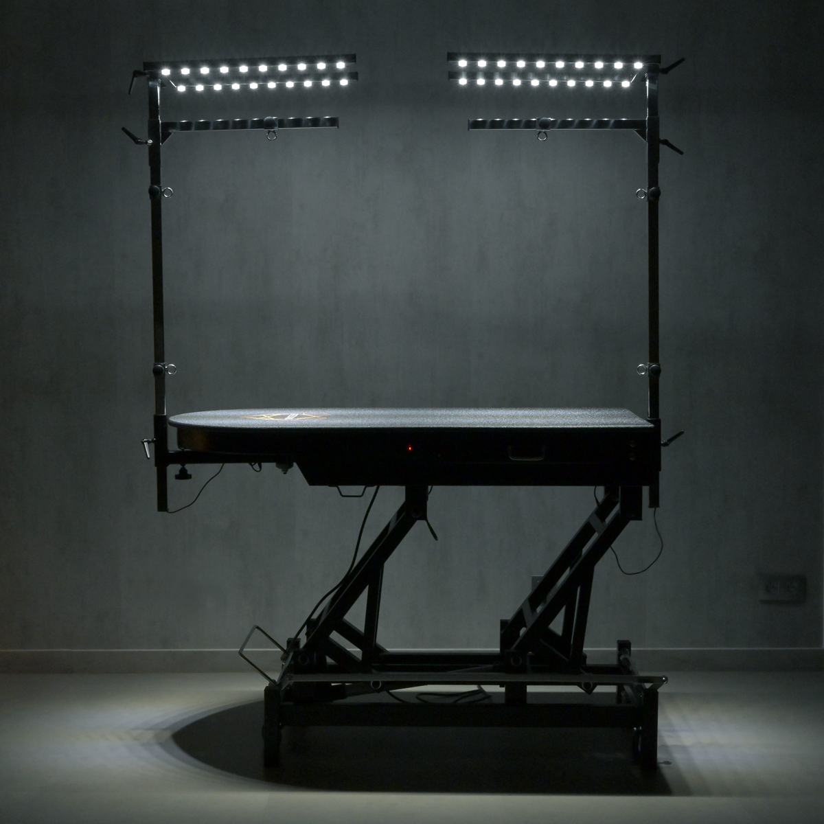 Groom-X Light Bar for Control Post- 16GRX025