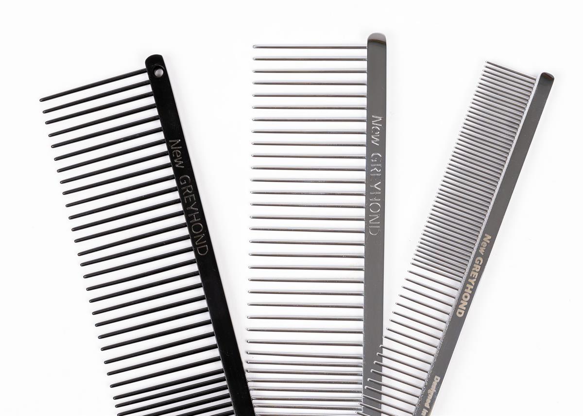 show-tech-greyhond-mini-comb-13.5-cm-2-b5259b.jpg