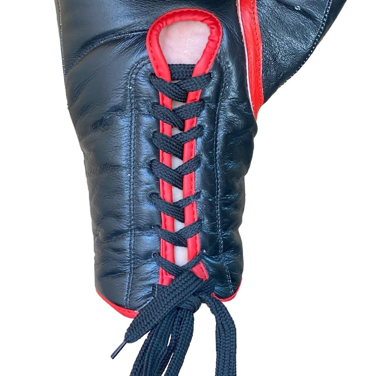 Vento Reaper Bağcıklı Hakiki Deri Boks ve Kick Boks Eldiveni Siyah