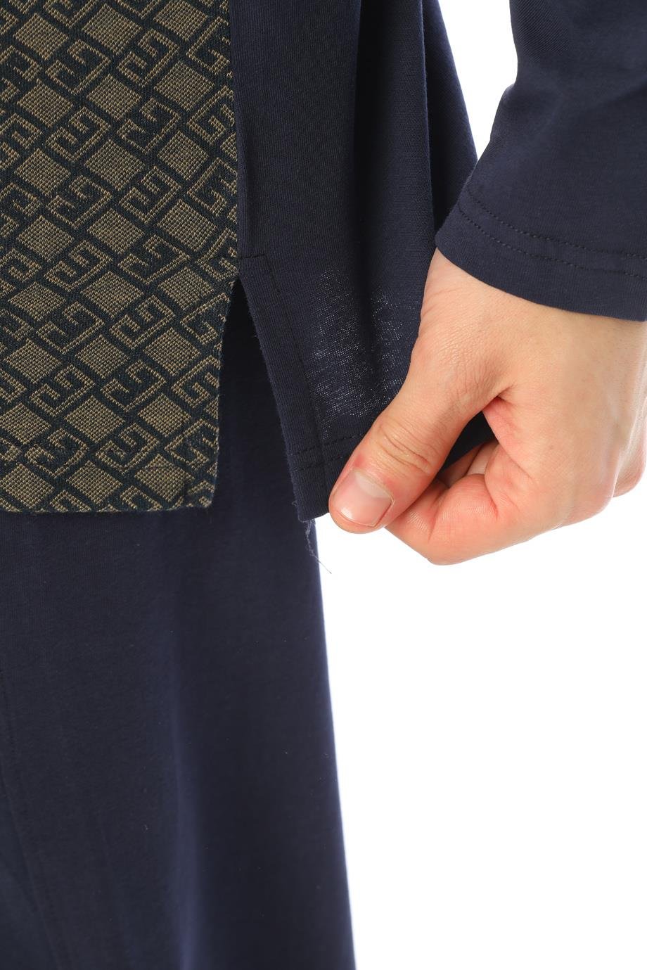 Erkek Jakarlı V Yaka Uzun Kollu Geometrik Desenli Pijama Takımı 8028