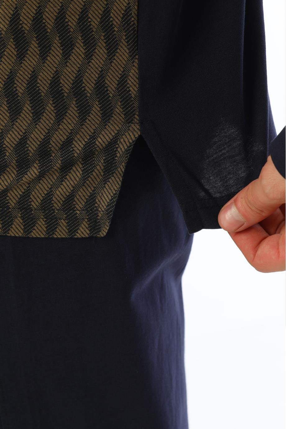 Erkek Jakarlı V Yaka Uzun Kollu Vizon Yılan Desenli Pijama Takımı 8018