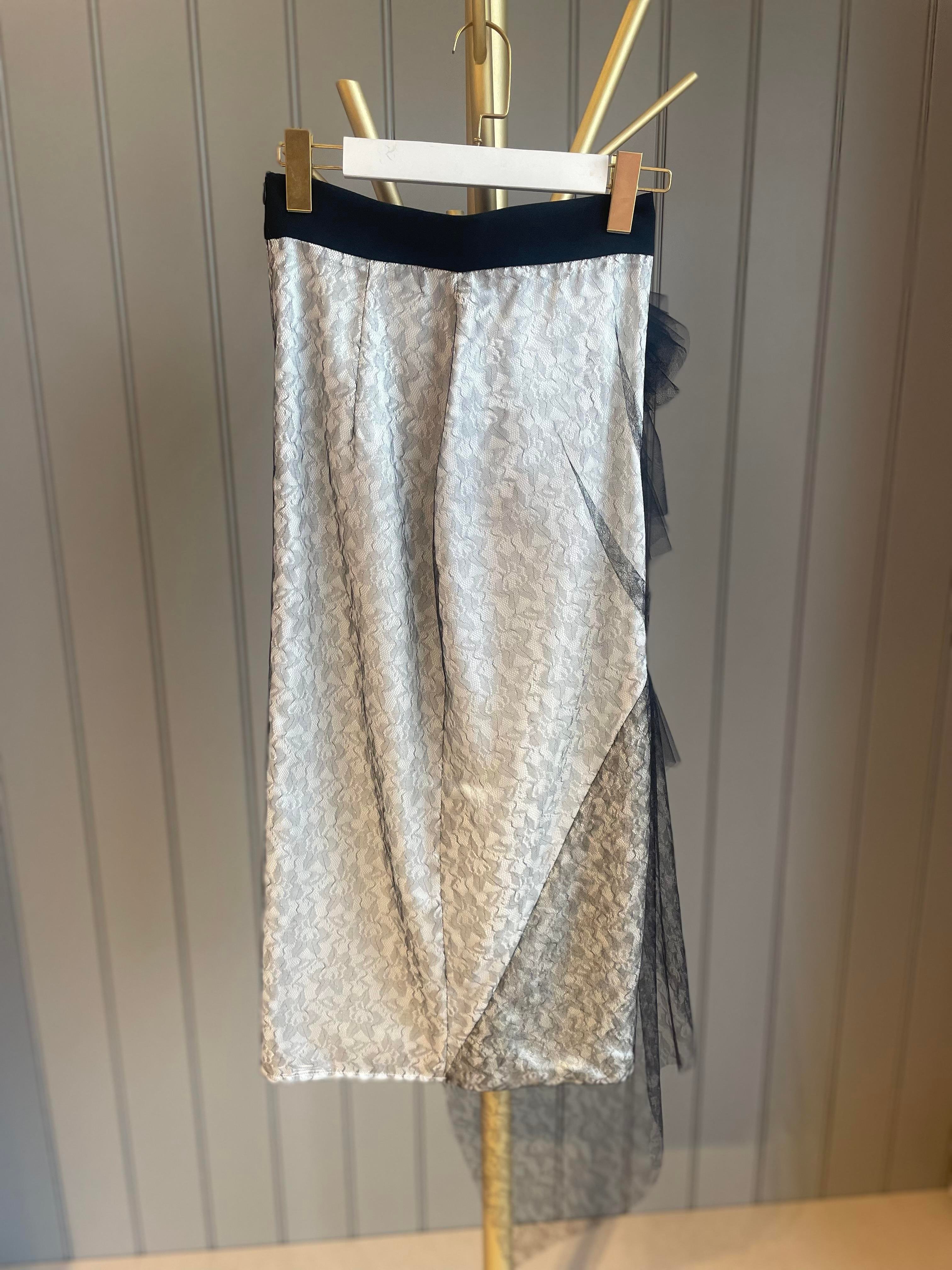DANTEL ETEKLİ CROP TAKIM