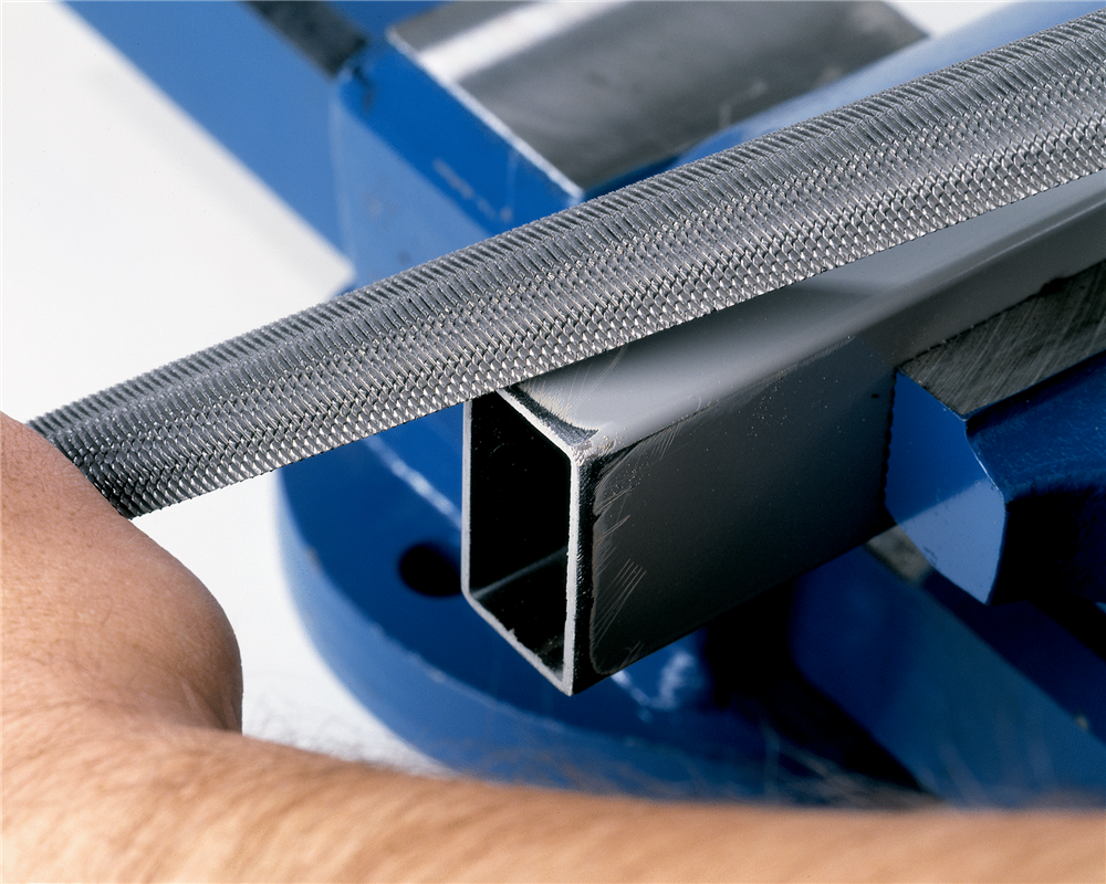 Bahco ERGO™ Yarım Yuvarlak Eğe 1-210-10-1-2