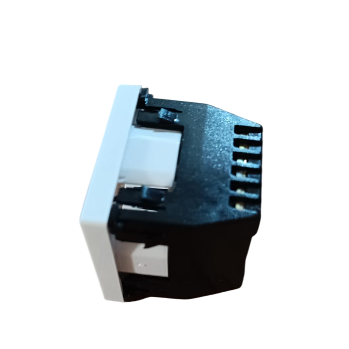 45*45 TOPRAKLI ÇOCUK KORUMALI PRİZ 45DERECE