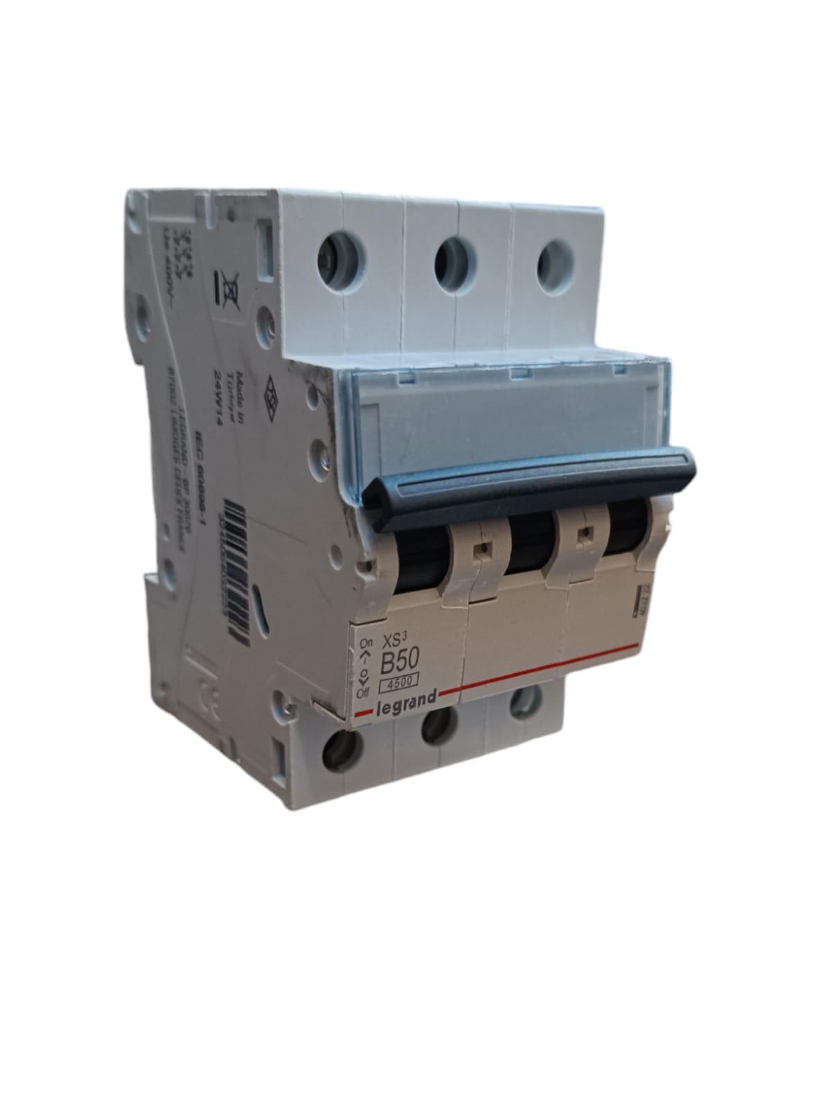 50 AP B TİPİ 3 KUTUP X6 OTOMAT LEGRAND