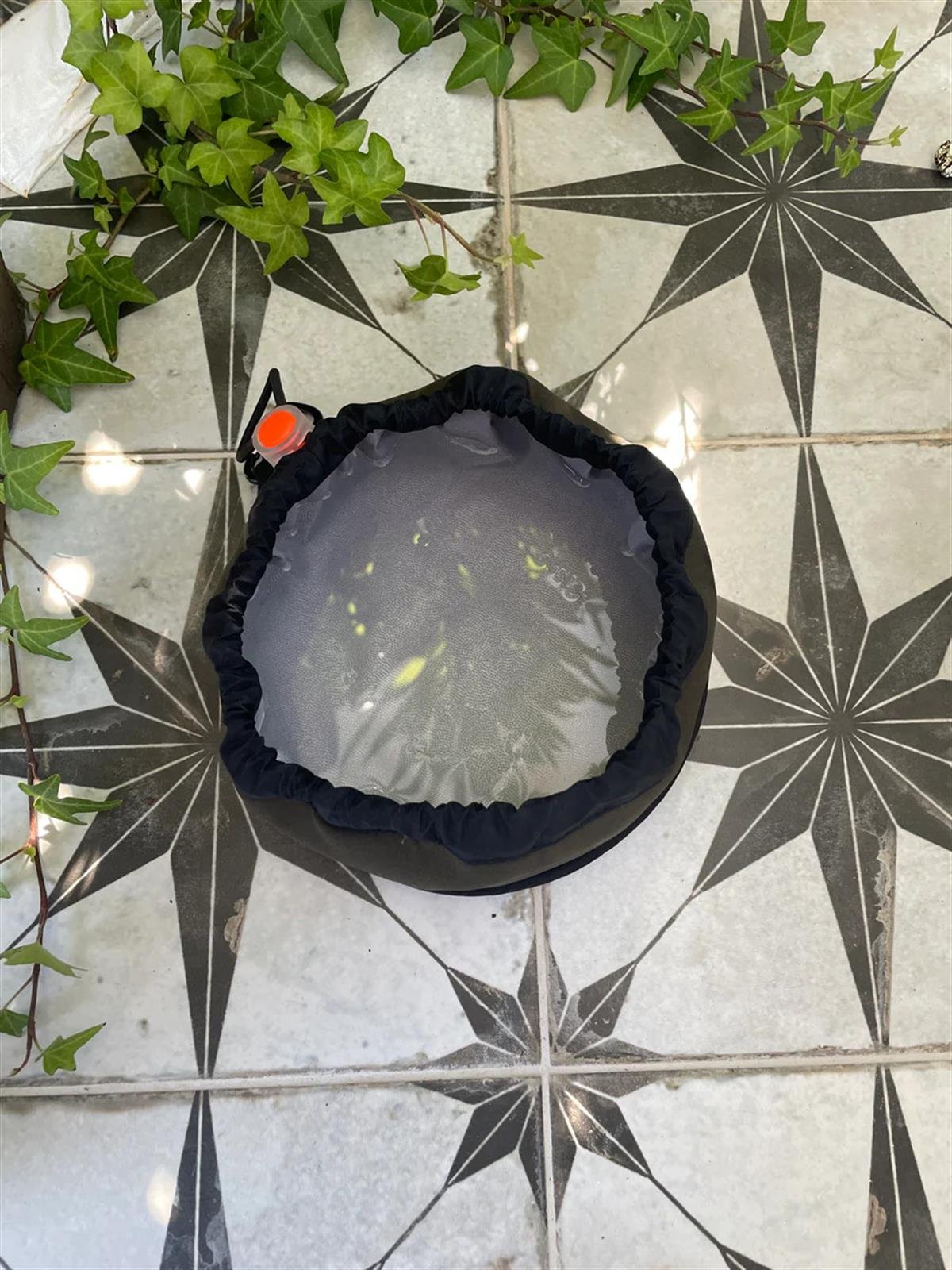 St. Pia Pita On-The-Go Bowl Köpek Seyahat Su ve Mama Kabı