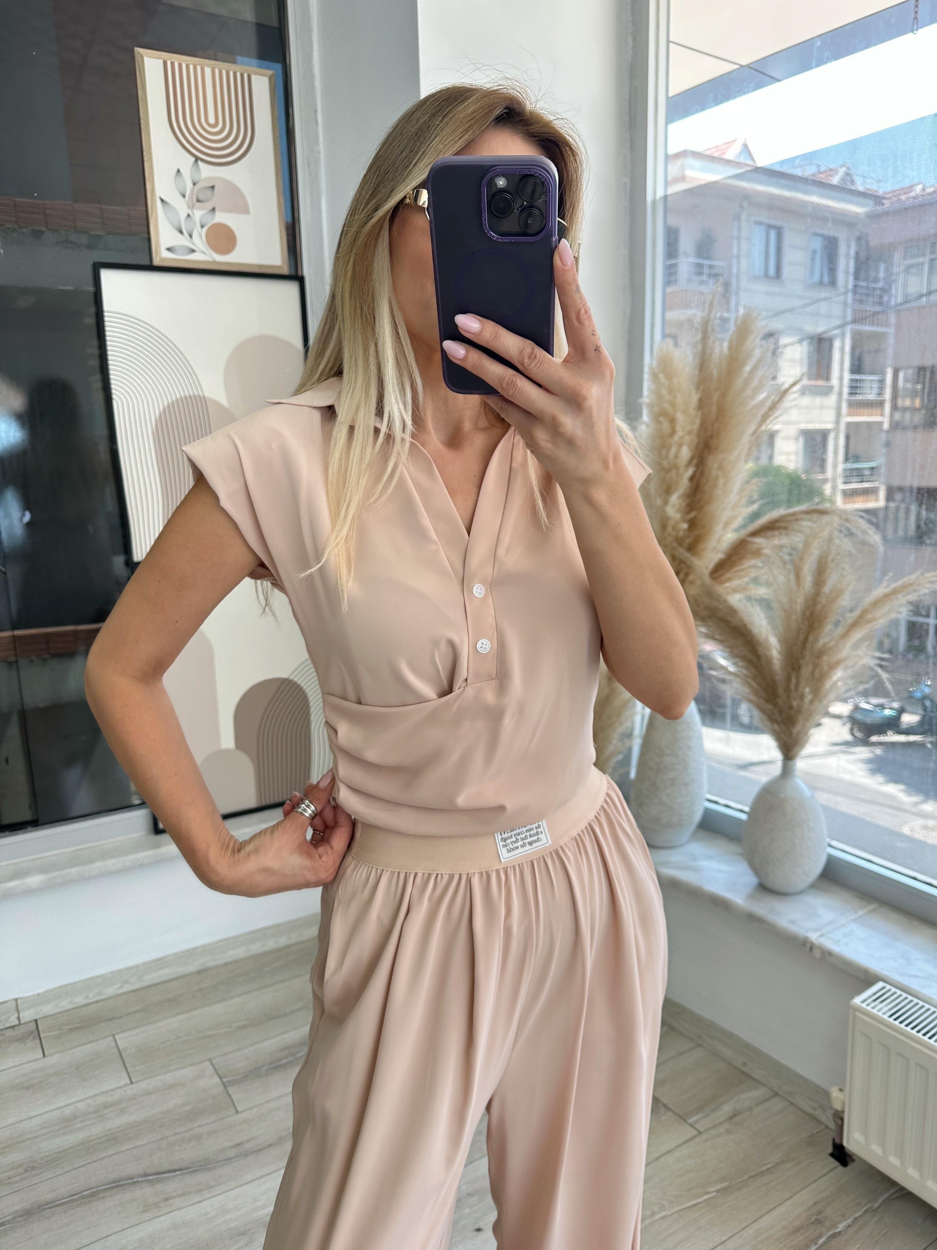 Bej Bluz Pantolon Takım