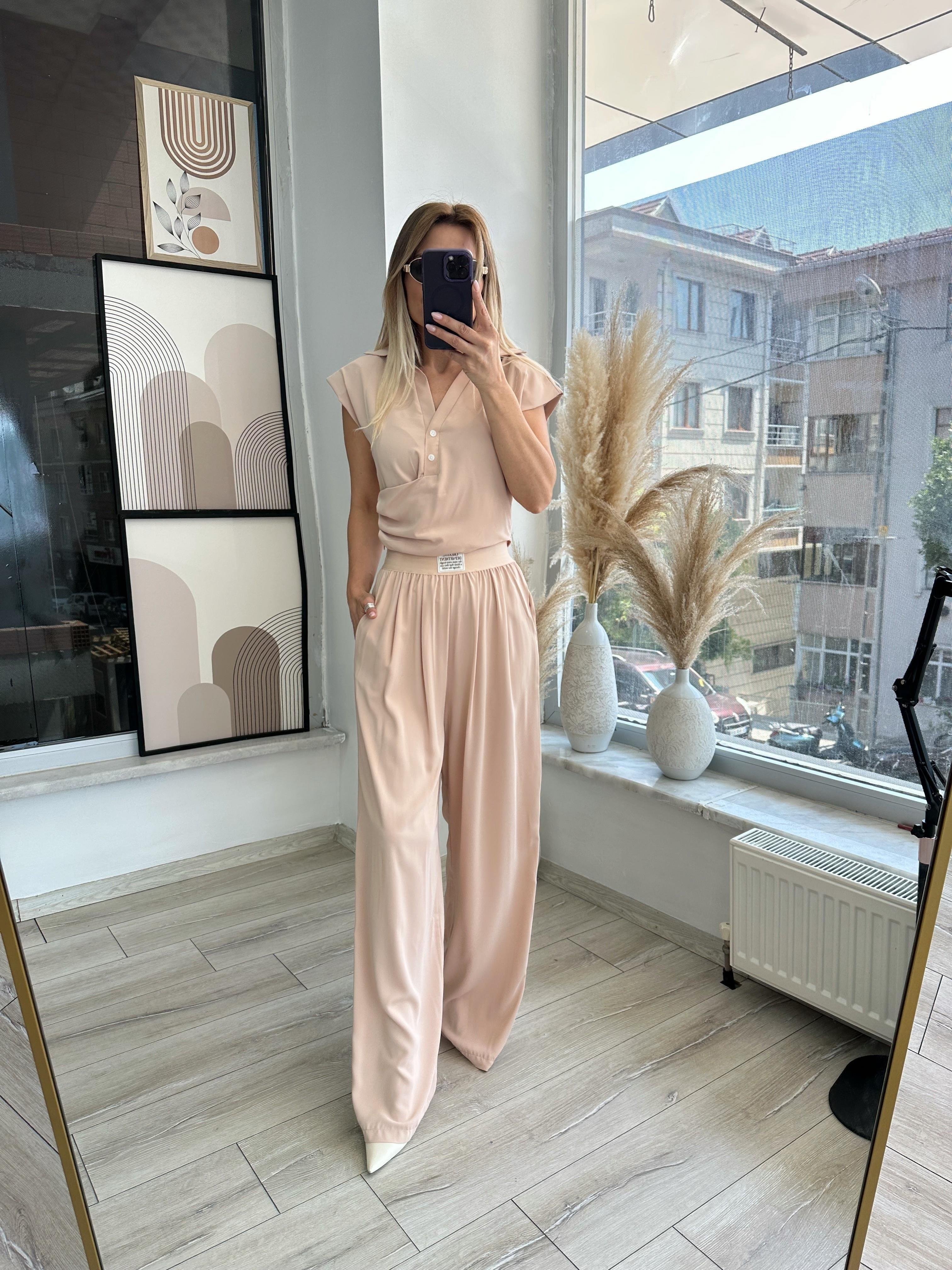 Bej Bluz Pantolon Takım