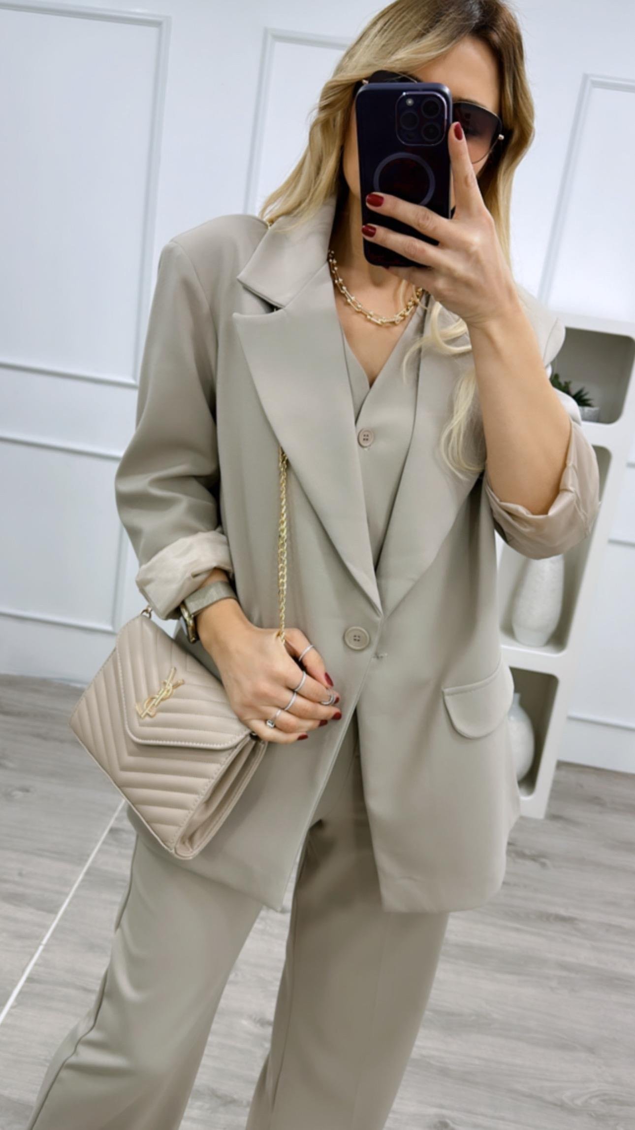 Bej Düğme Detaylı Blazer Ceket 