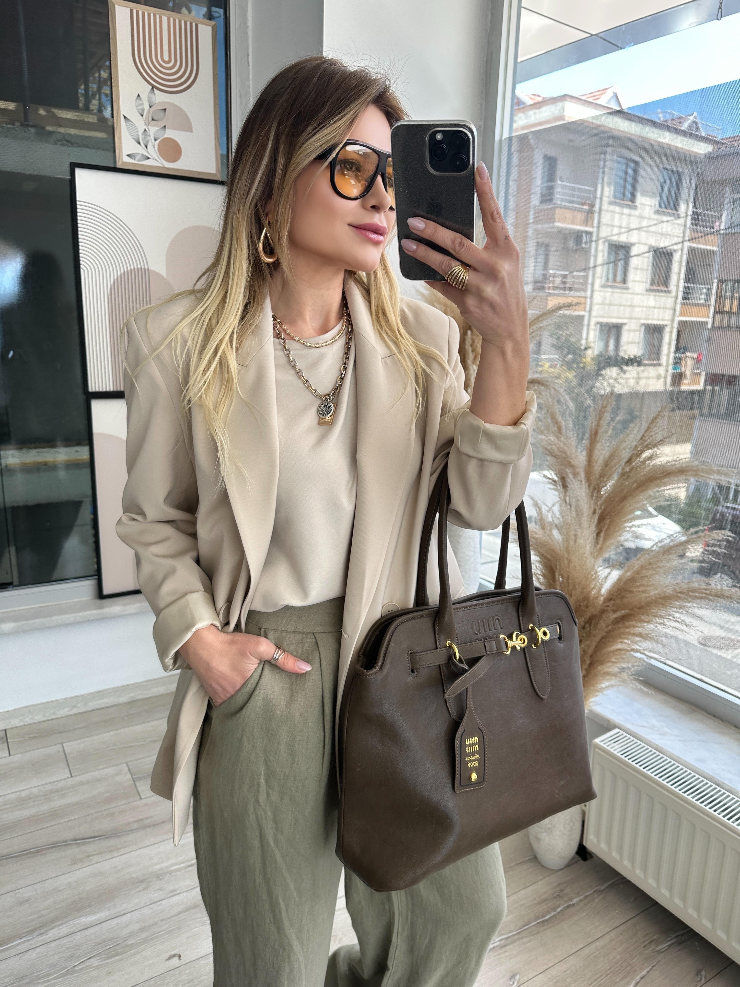 DLV Bej Astarlı Blazer