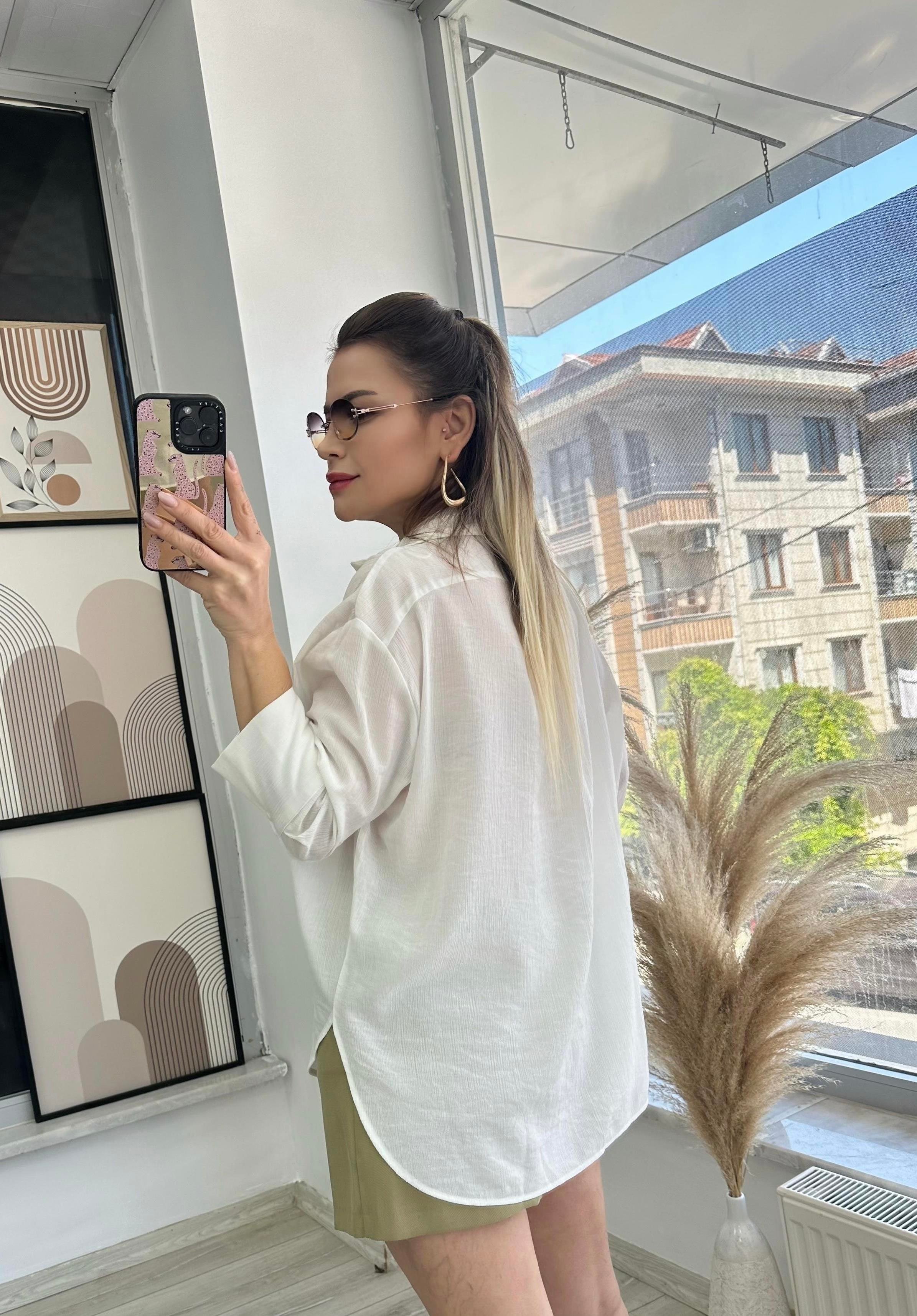 Ekru Oversize Gömlek