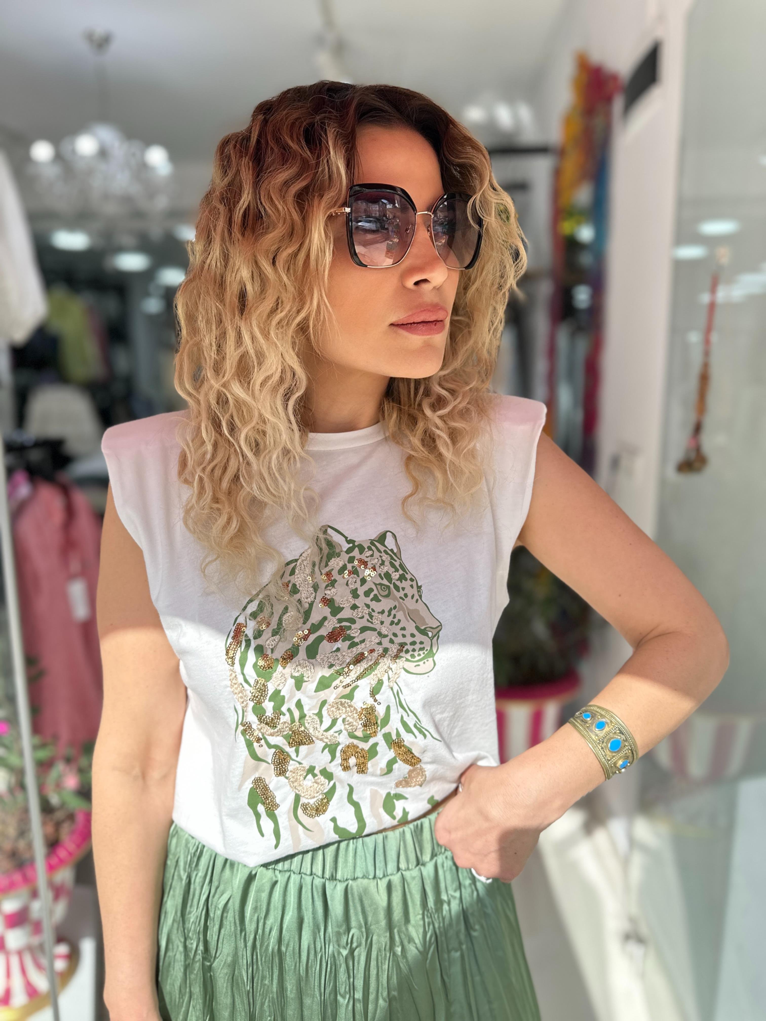 Ekru Simli Kaplan Baskılı Tşhirt 