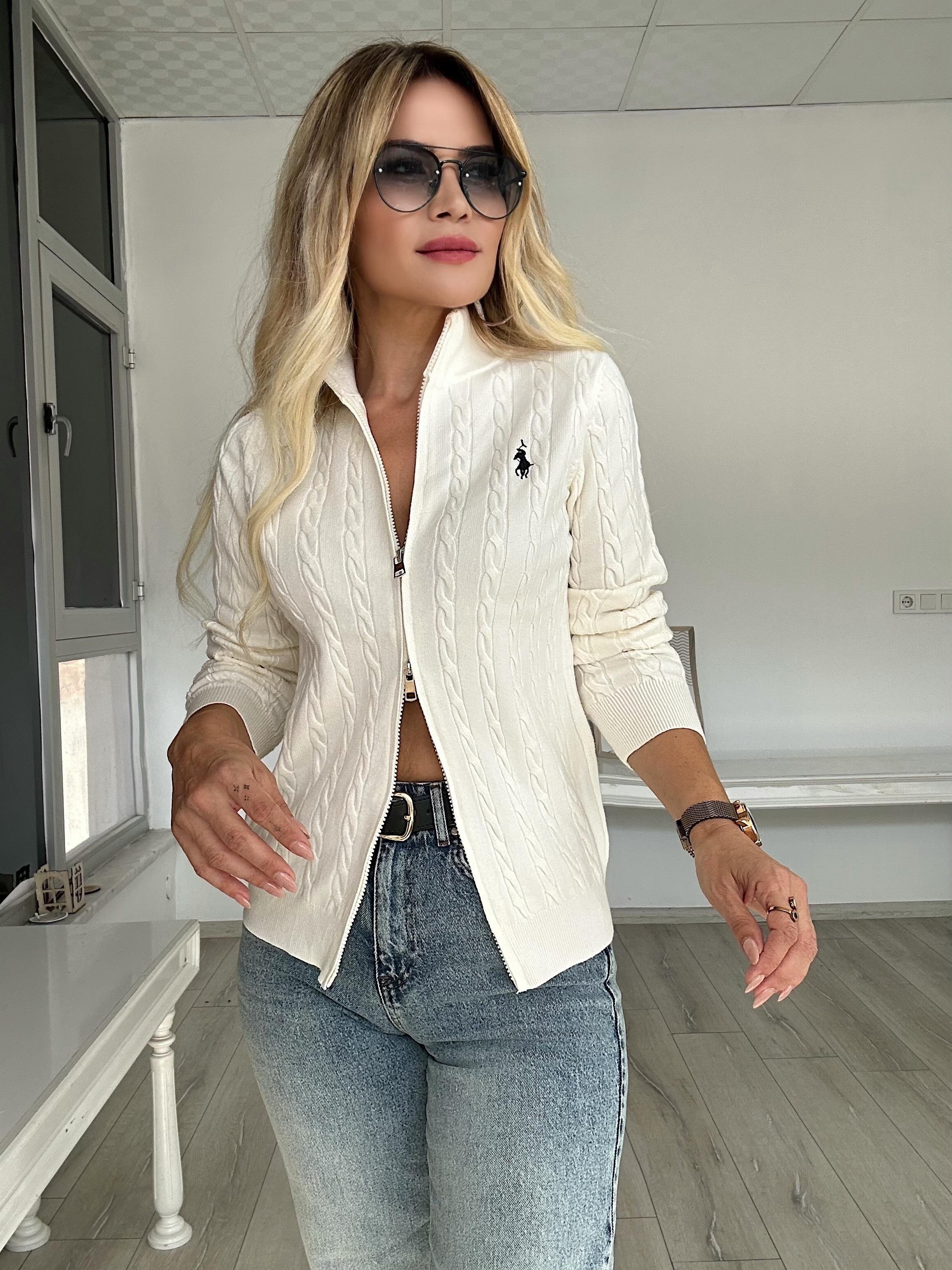 Ekru Yumuşak Dokulu Fermuarlı Triko Hırka