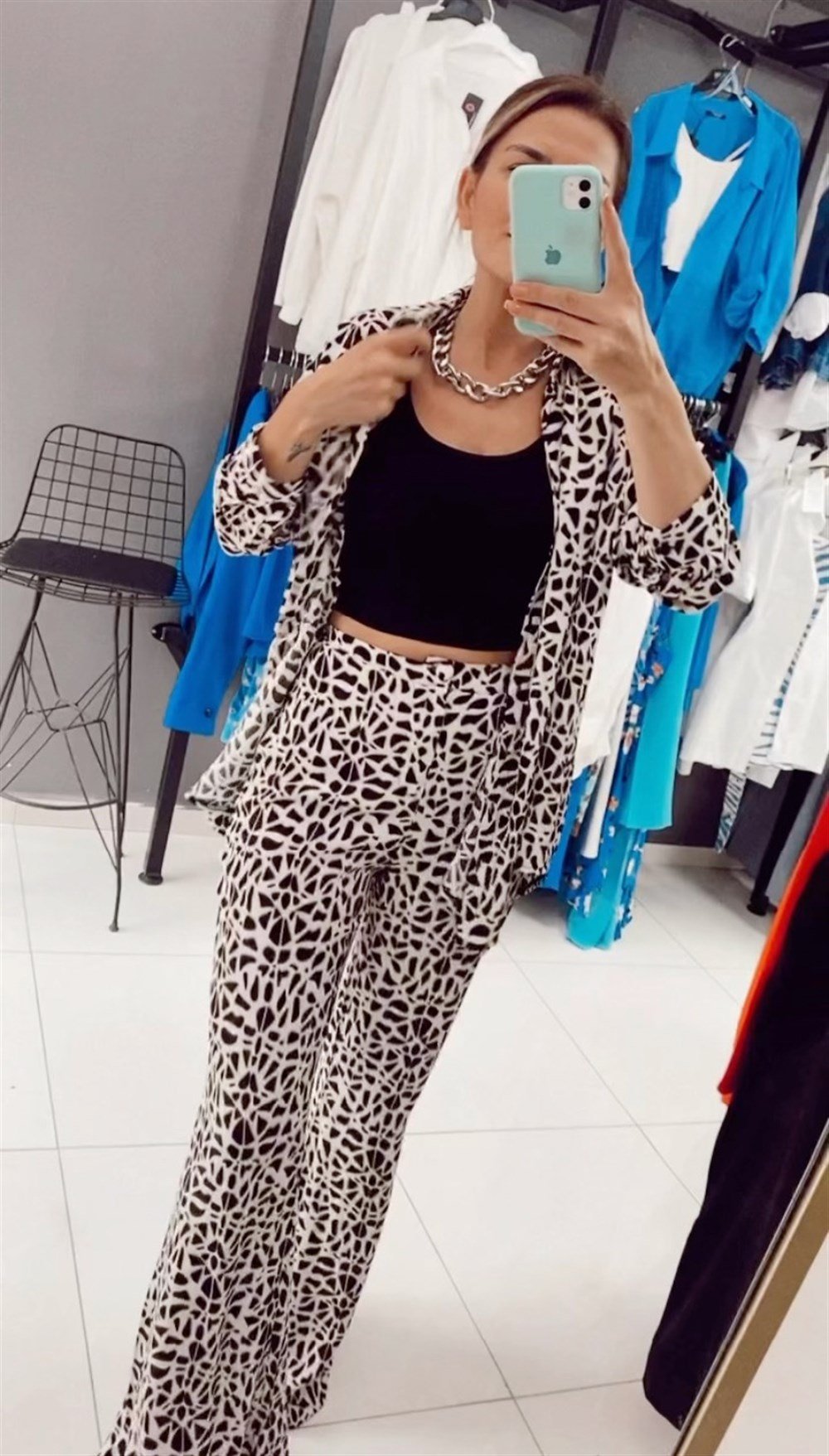 FC Desenli Pantolonlu Takım