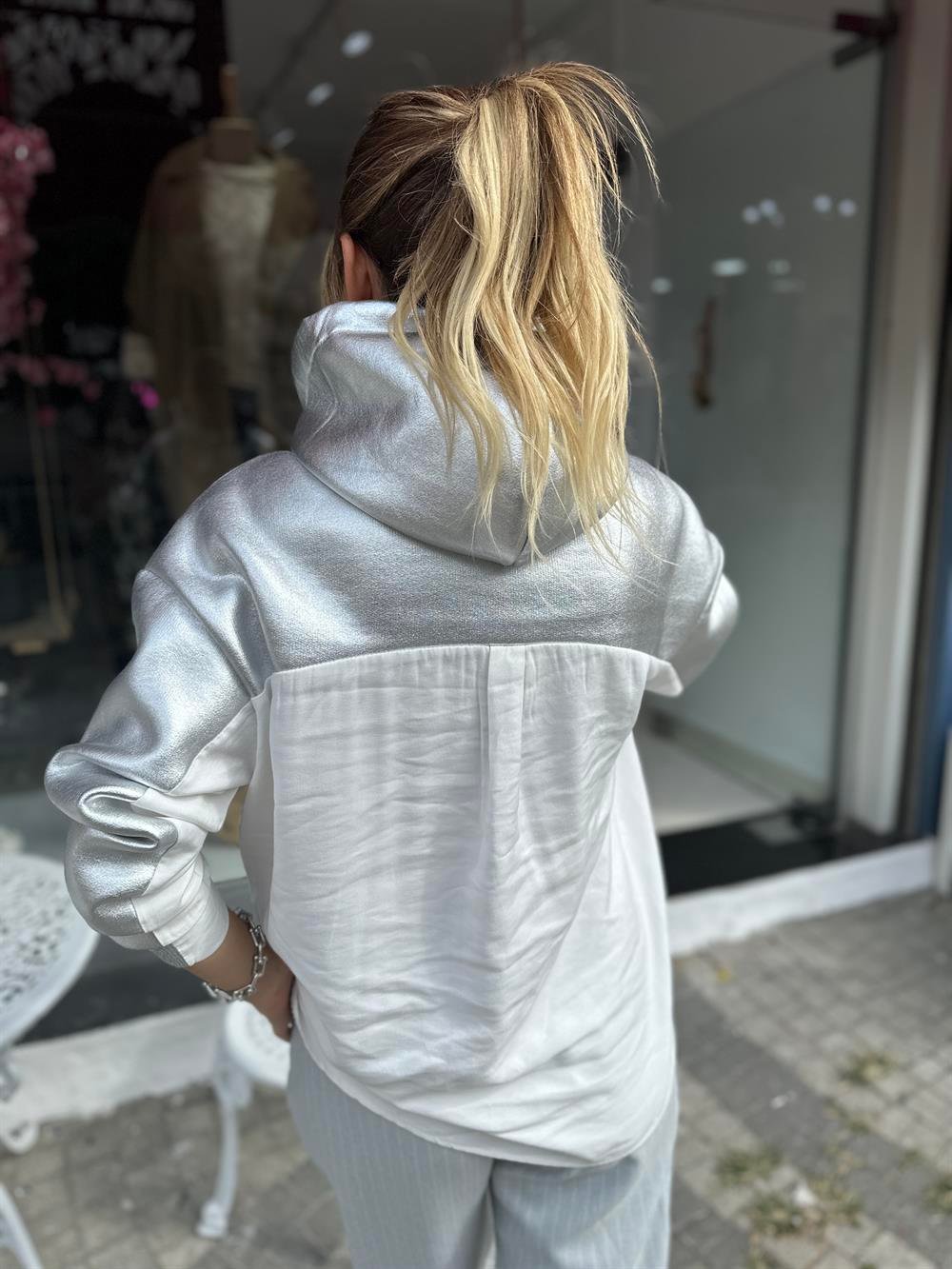 Gümüş Varaklı Sweat