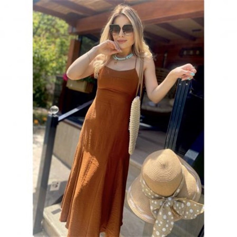 HM Kahve Askılı Elbise