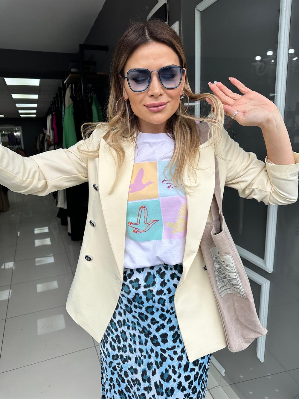 HYL Taş Düğme Detay Blazer