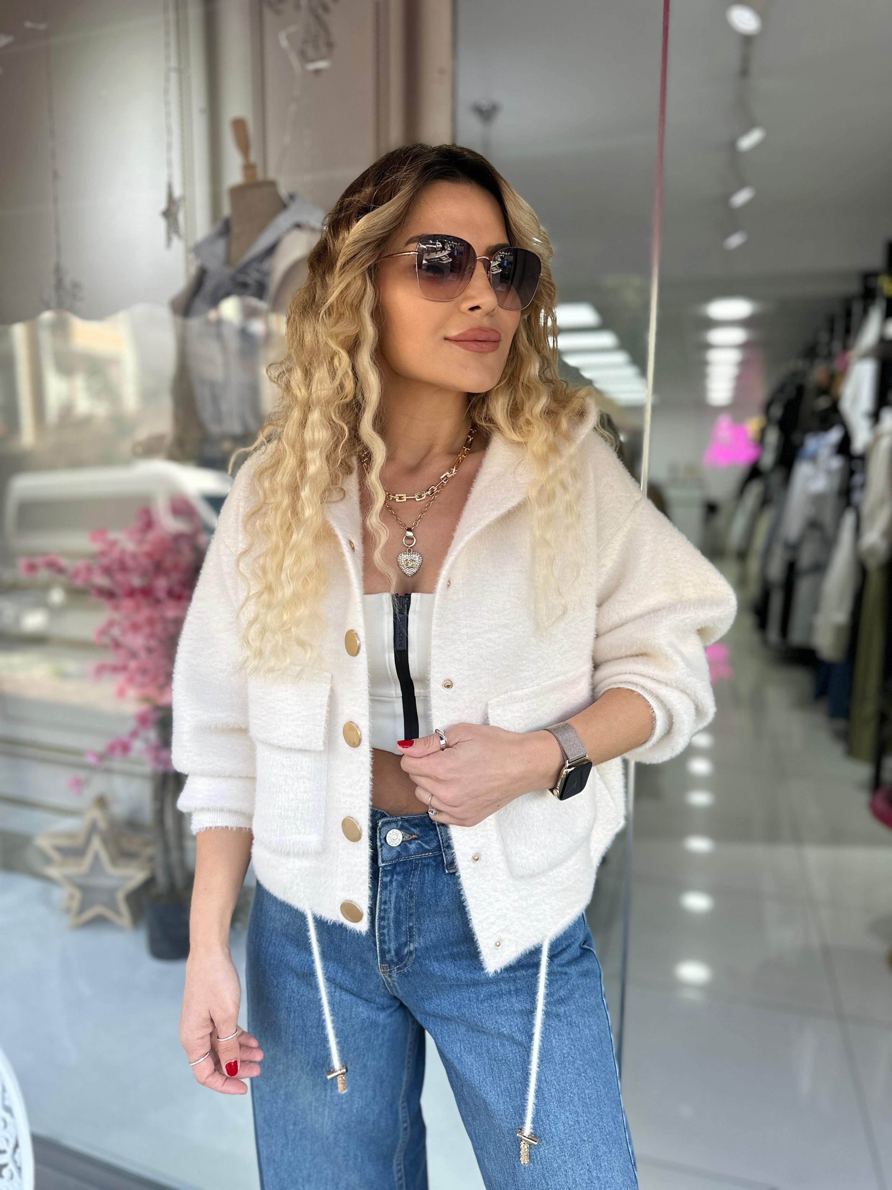 Kedi Sakal Düğmeli Hırka 