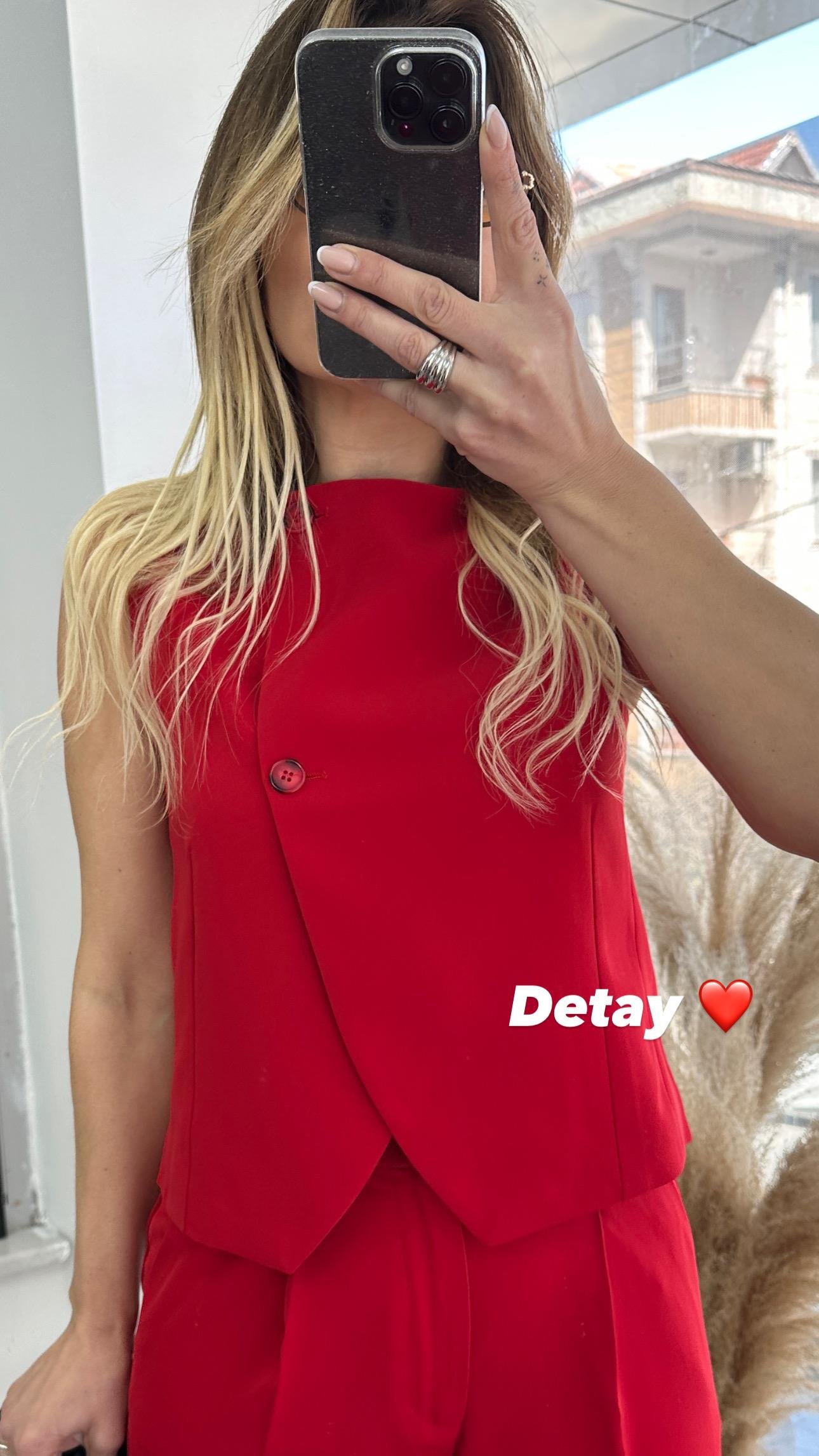 Kırmızı Yelek Pantolon Takım