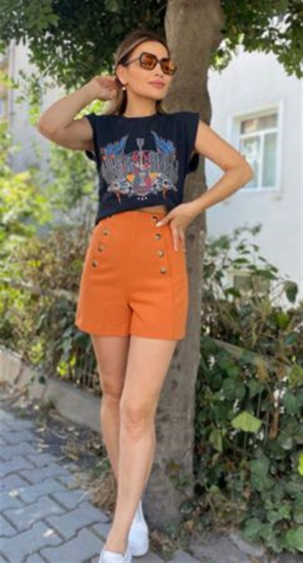 KR Düğmeli Turuncu Şort