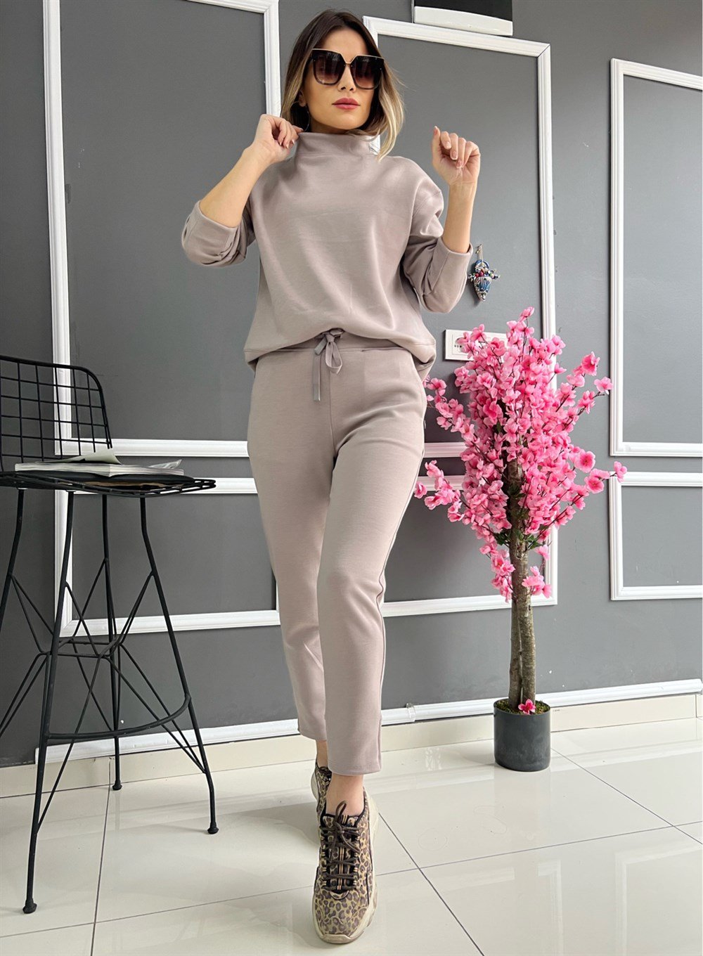 KR Taş Rengi Eşofman Takımı