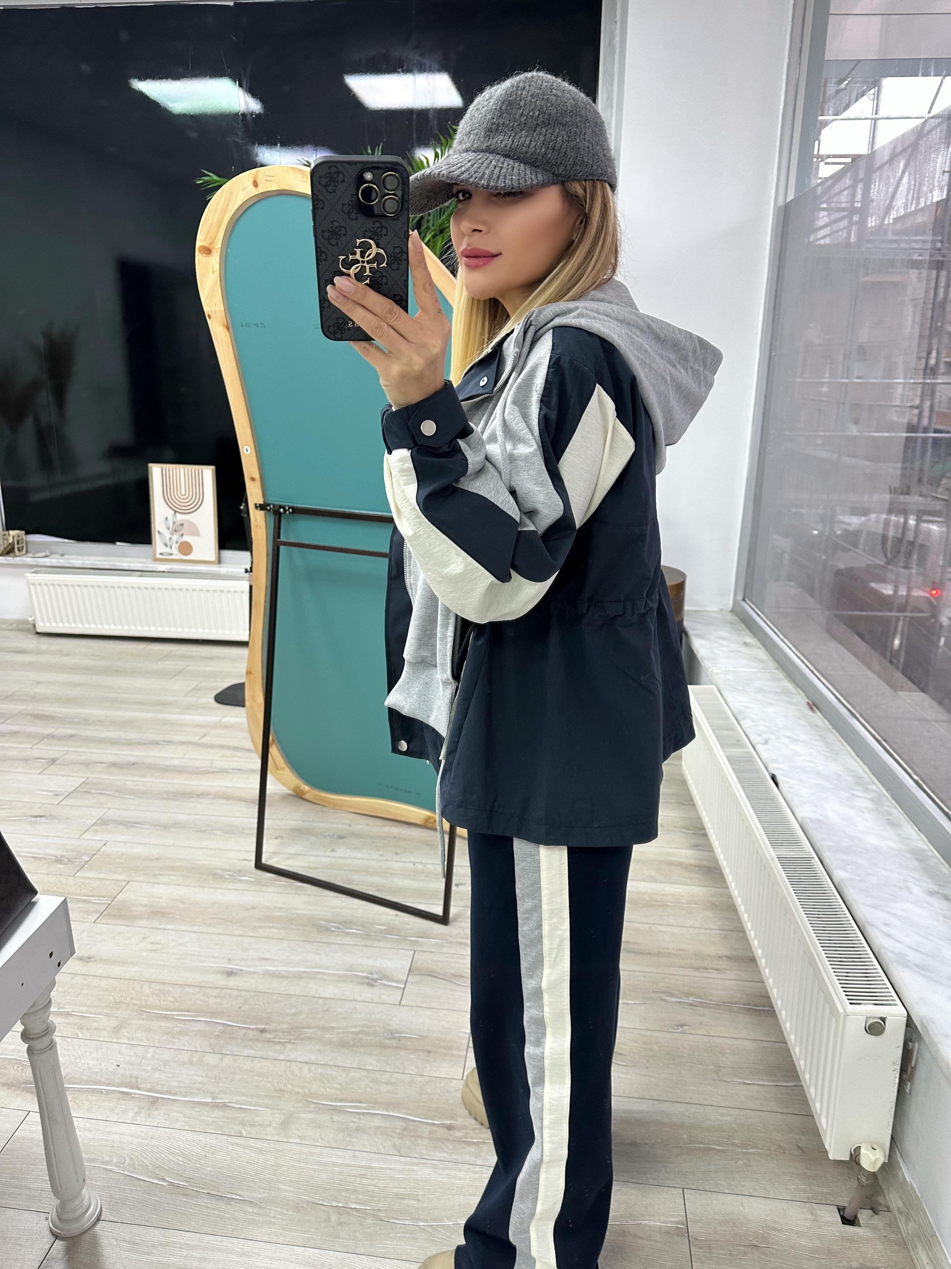 Lacivert Gri Paraşüt Geçişli Tasarım Takım