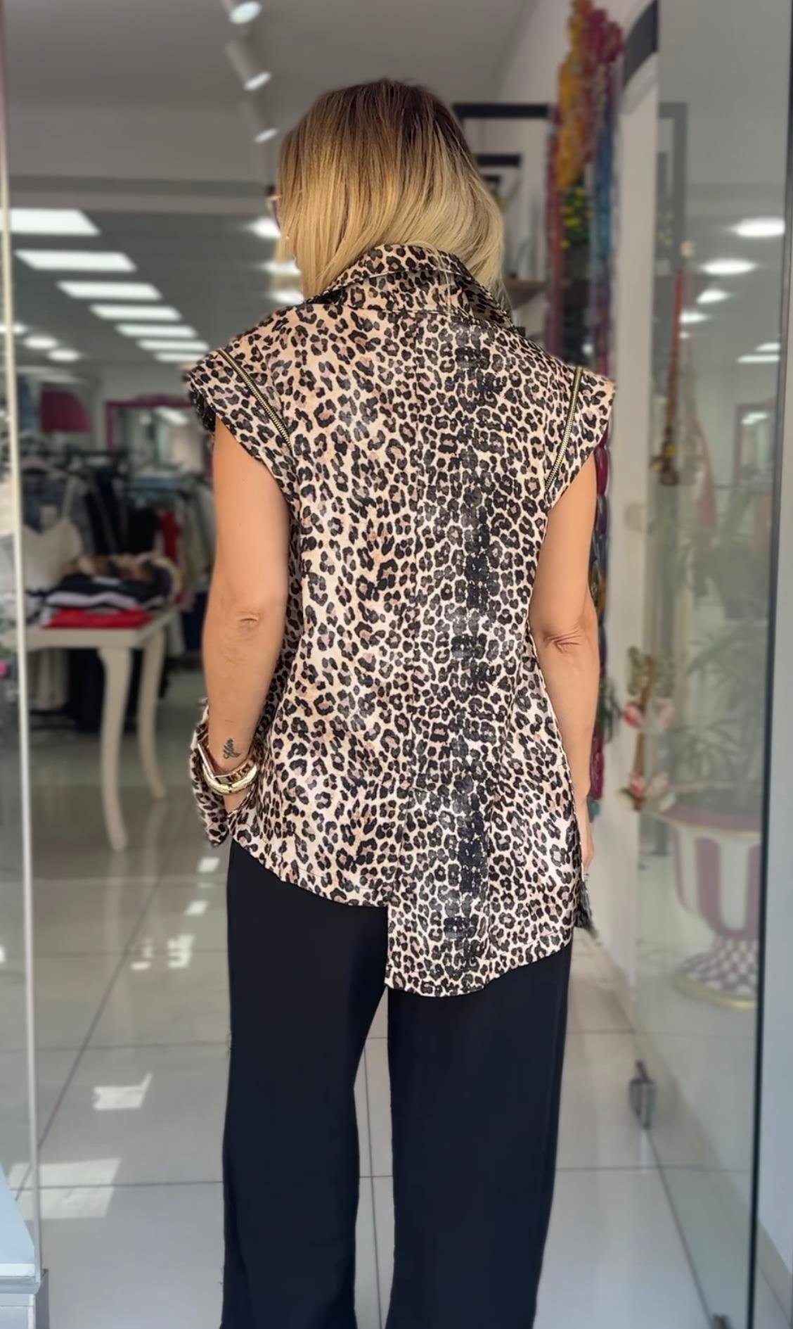 Leopar Desenli Tasarım Yelek 