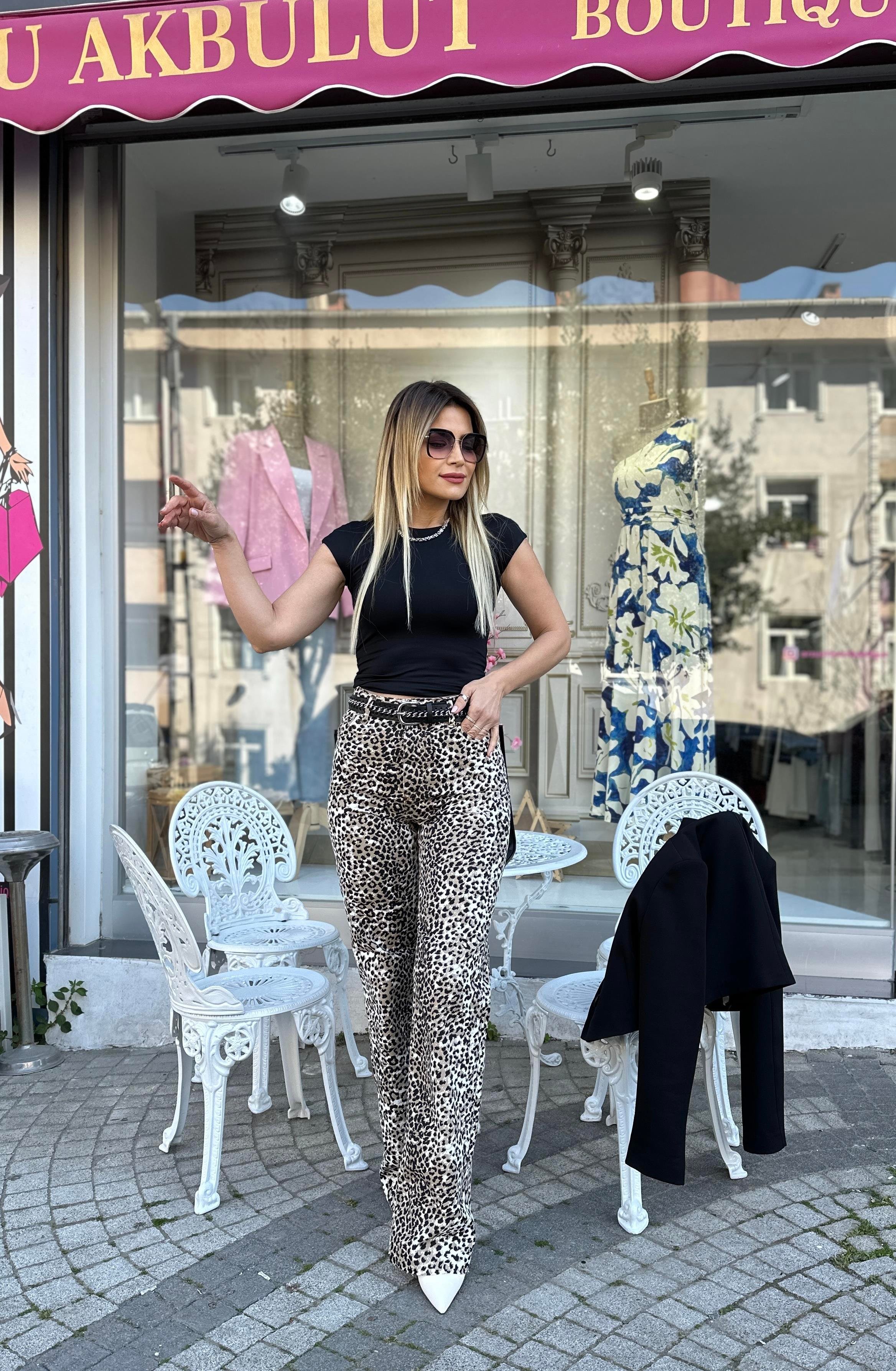 Leopar Desenli Wide Leg Pantolon