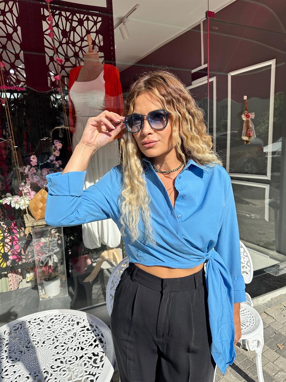 Mavi Kısa Yandan Bağlamalı Gömlek