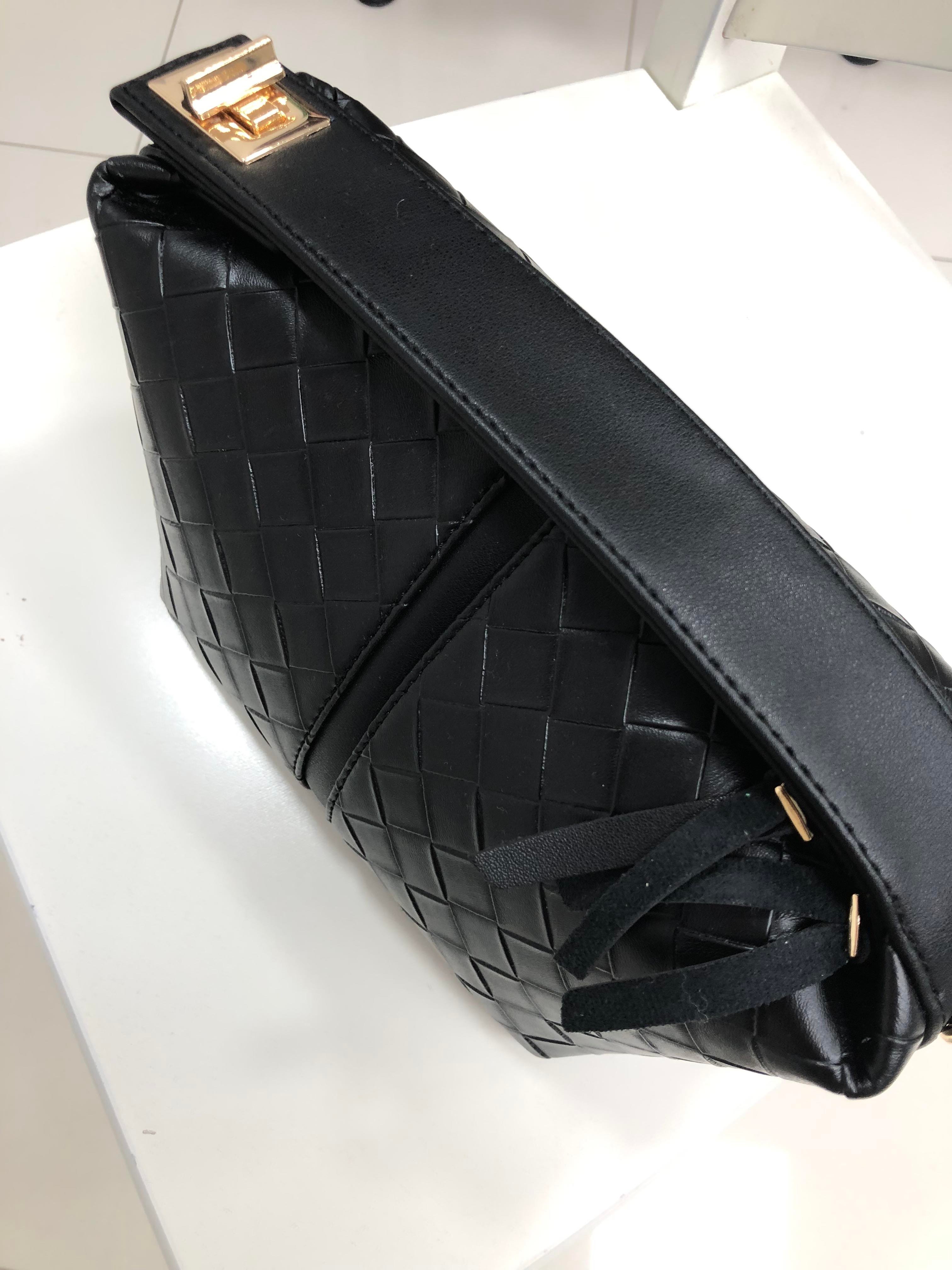 Mini Siyah Örme Desenli Çanta 